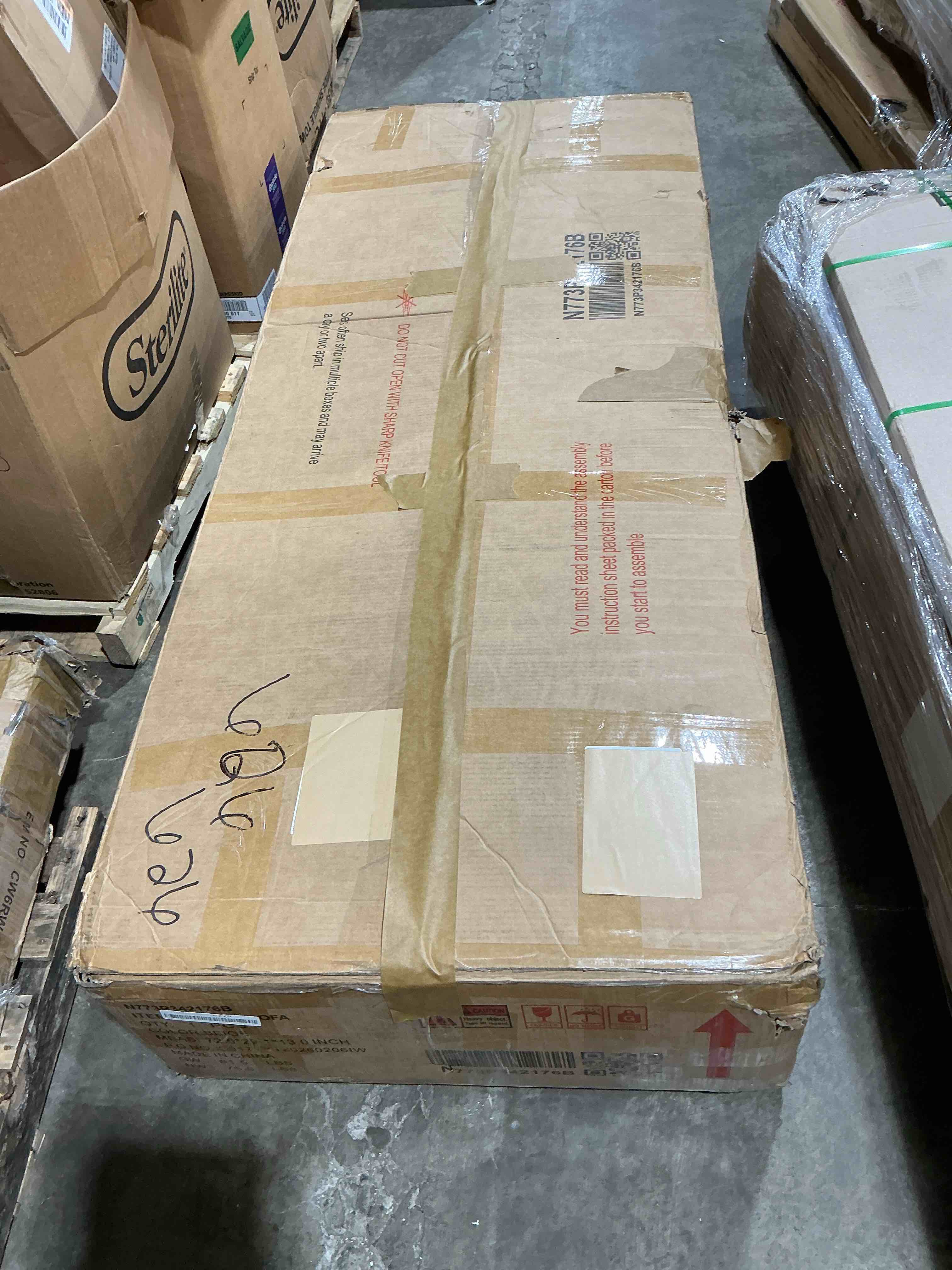 https://s3.amazonaws.com/lotting-images-prod/bidfta/GRA7022257_1789492017761.jpeg