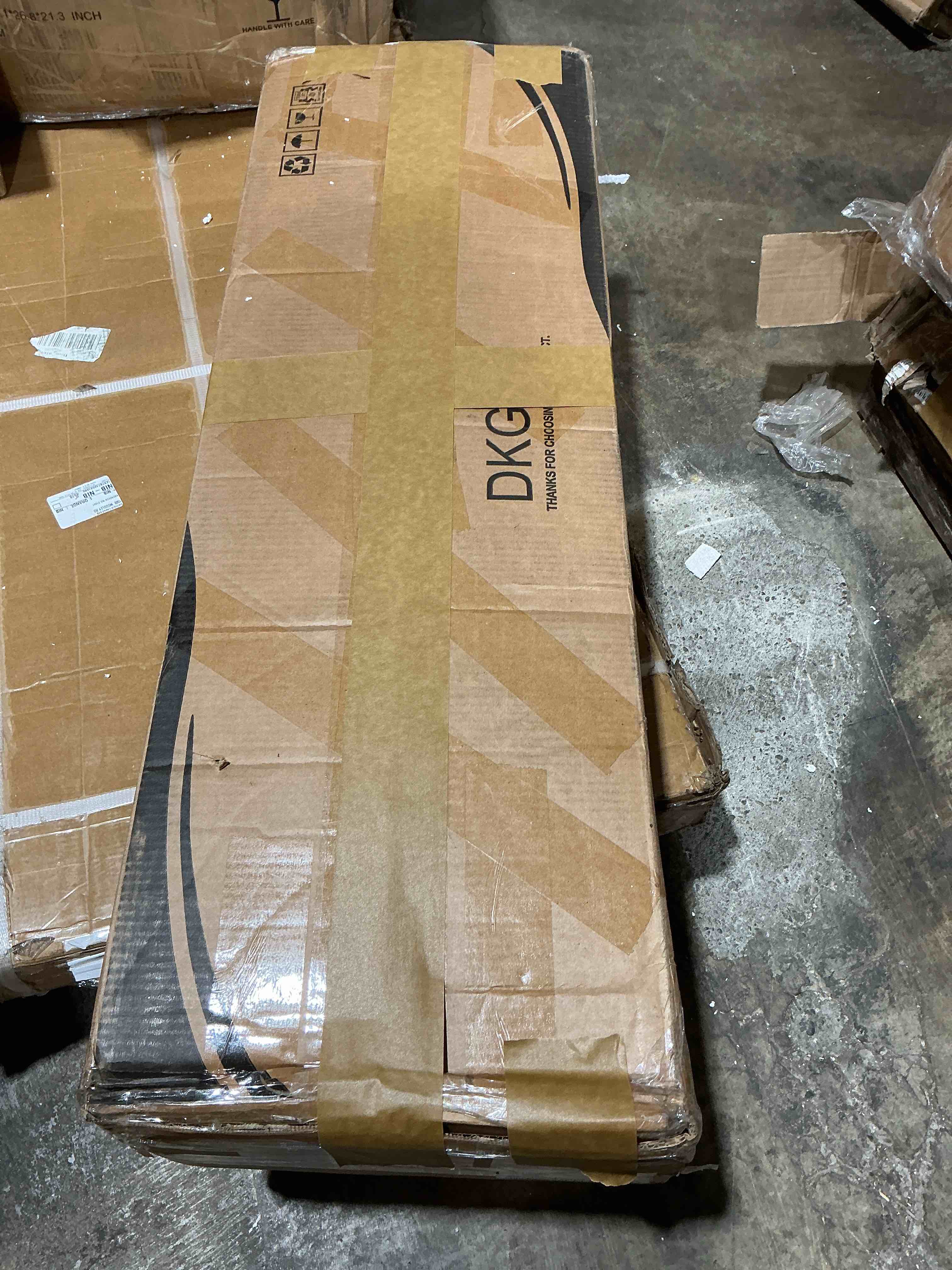 https://s3.amazonaws.com/lotting-images-prod/bidfta/GRA7022262_1789494876294.jpeg