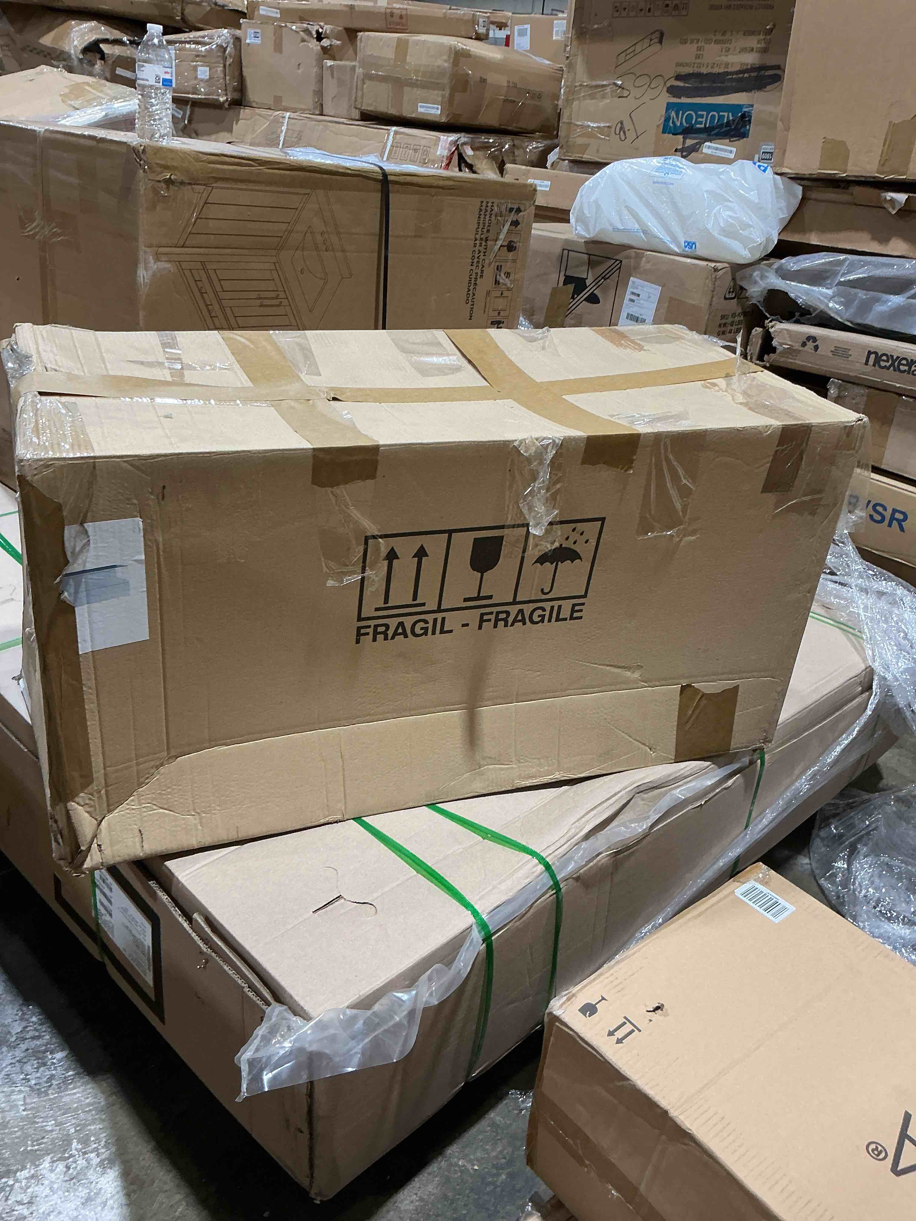 https://s3.amazonaws.com/lotting-images-prod/bidfta/GRA7022264_1789496184195.jpeg