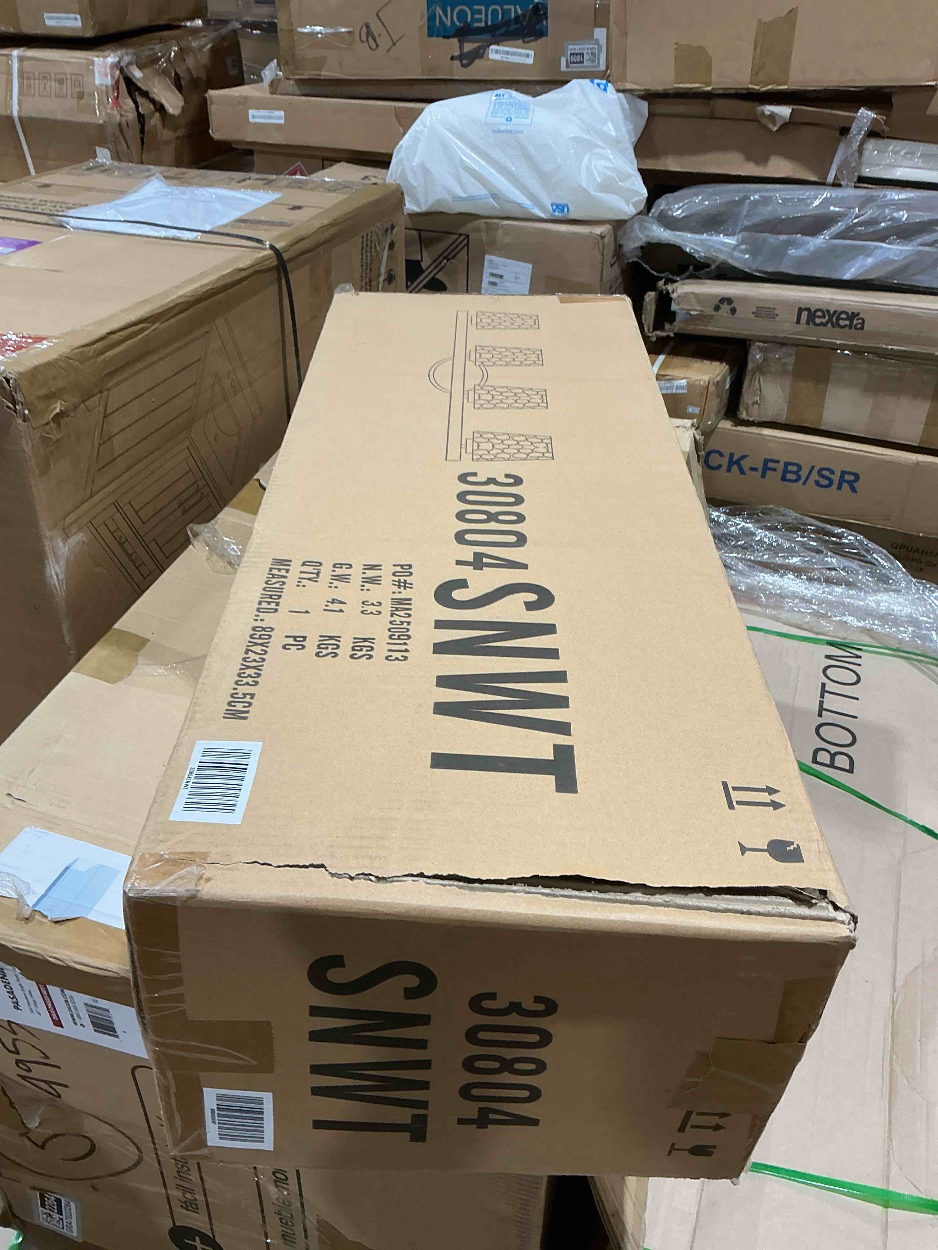 https://s3.amazonaws.com/lotting-images-prod/bidfta/GRA7022265_1789496701178.jpeg