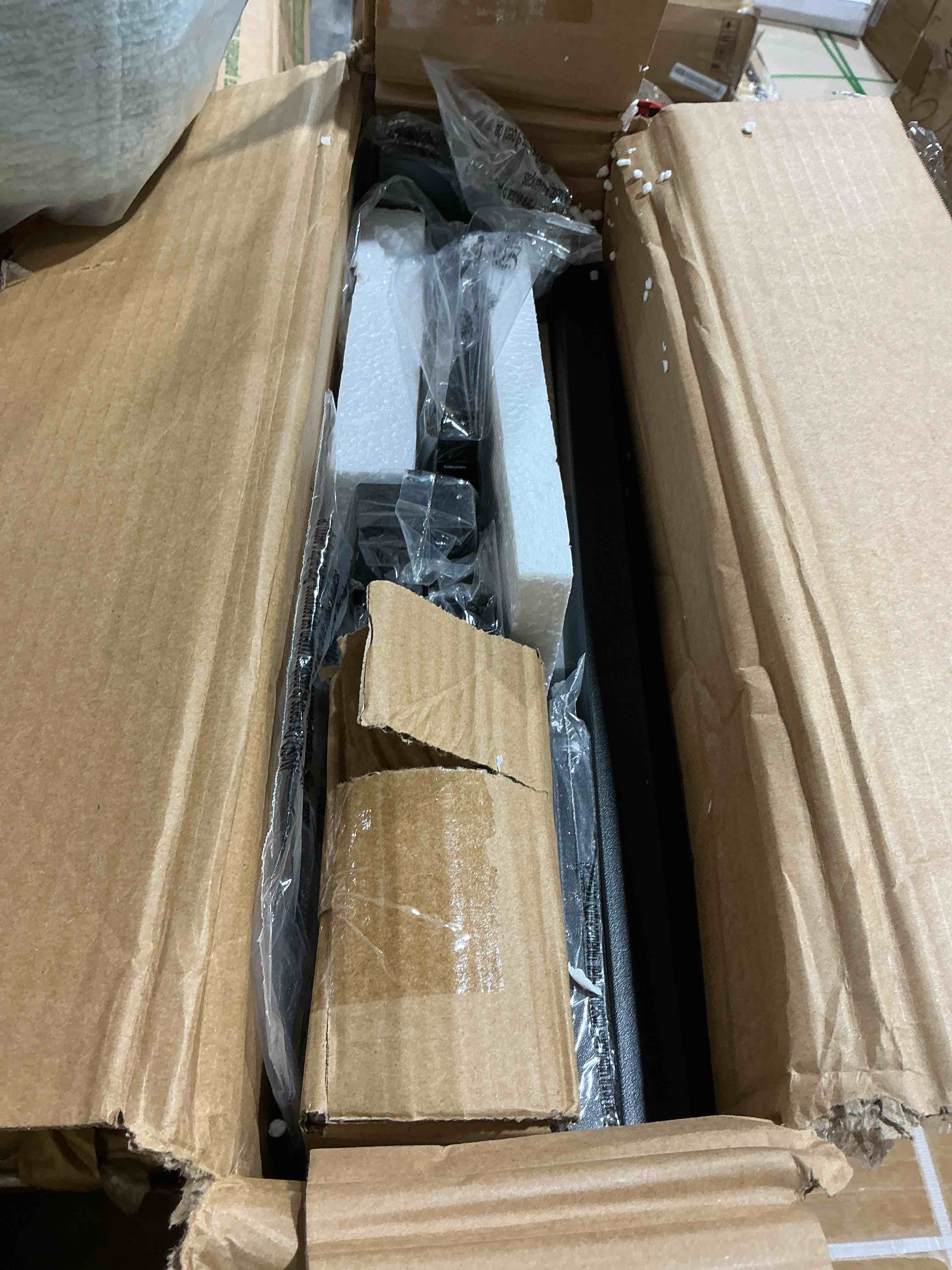https://s3.amazonaws.com/lotting-images-prod/bidfta/GRA7022268_1789497308902.jpeg