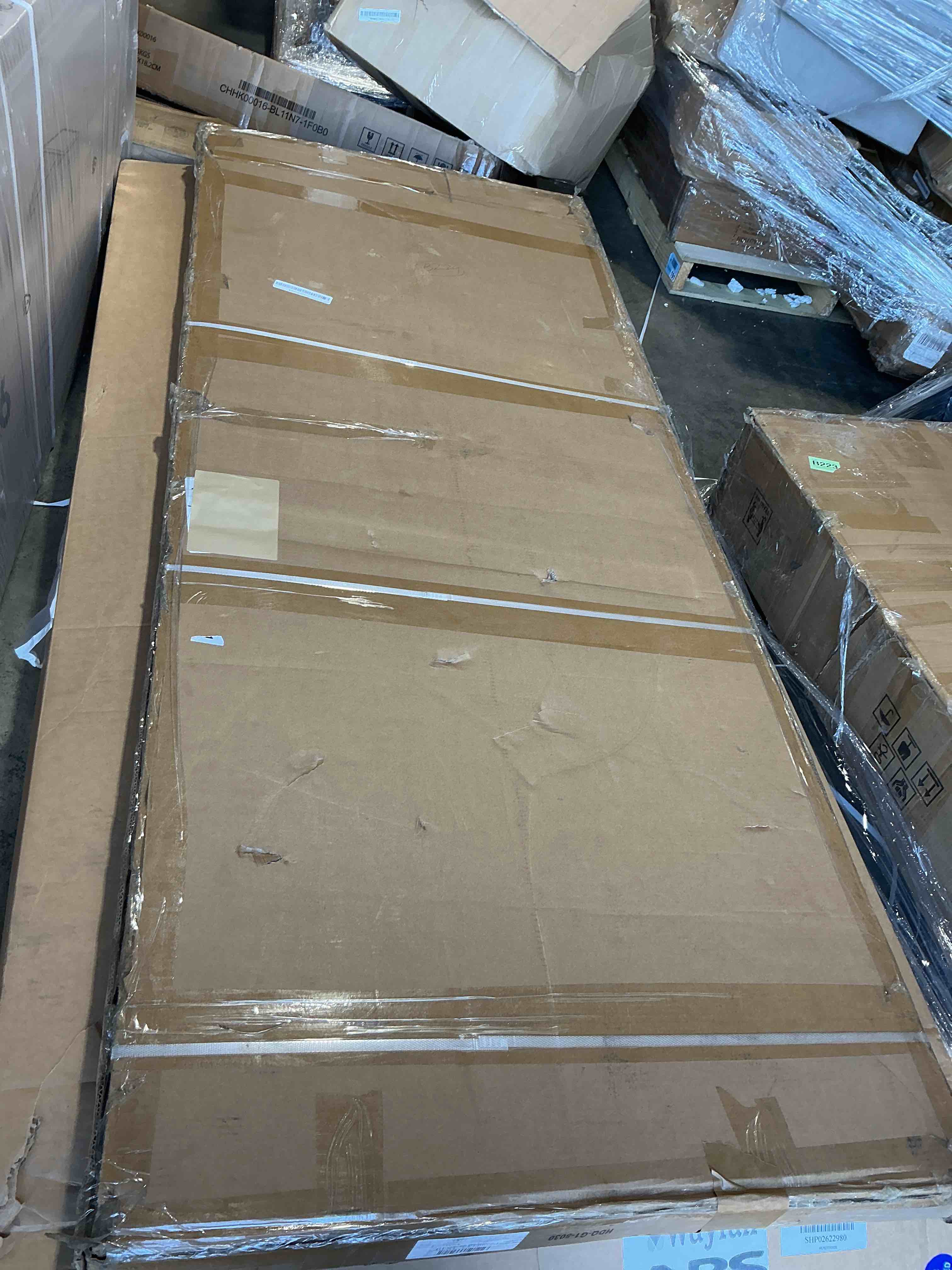 https://s3.amazonaws.com/lotting-images-prod/bidfta/GRA7022284_1789491797092.jpeg