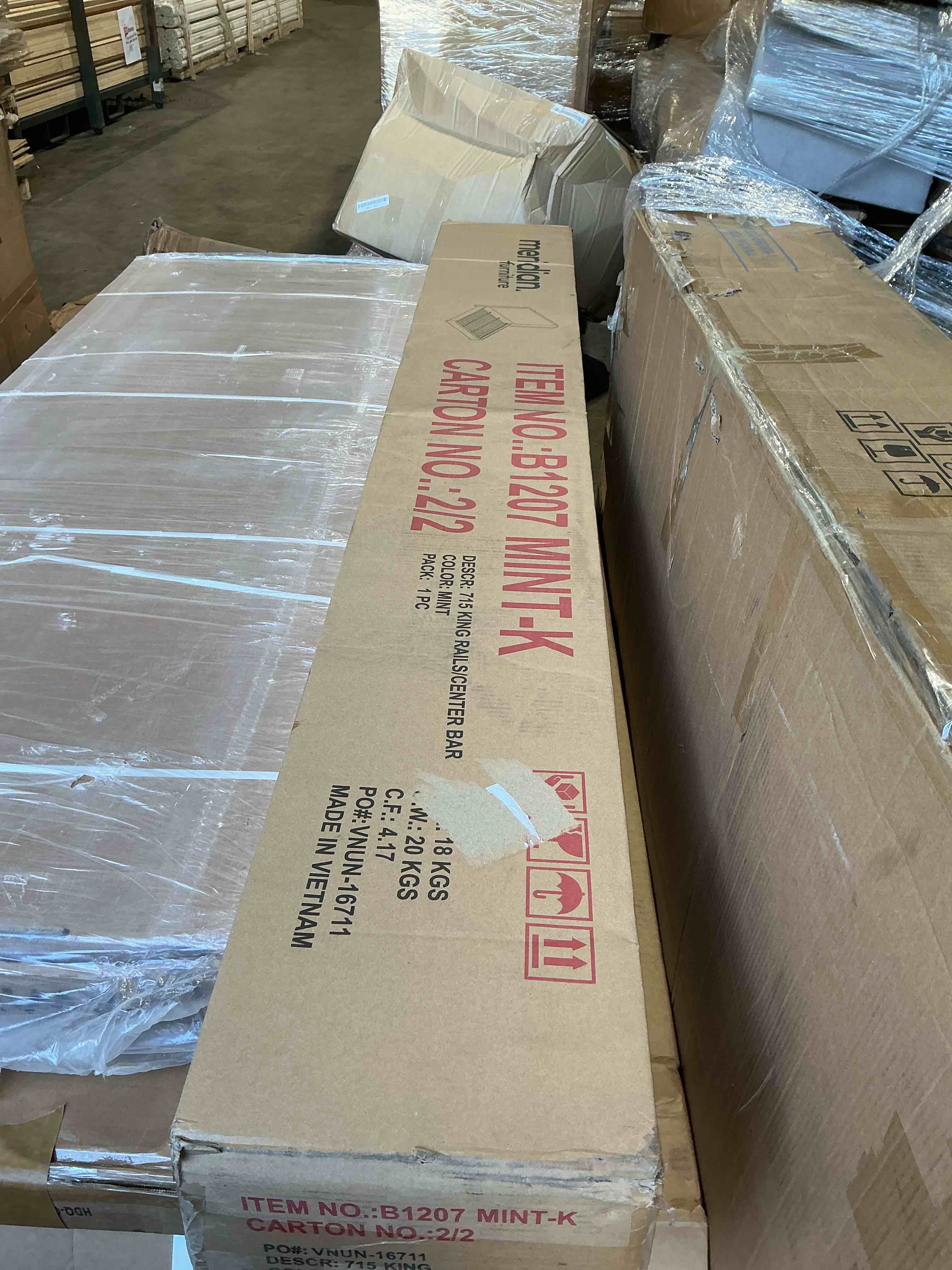 https://s3.amazonaws.com/lotting-images-prod/bidfta/GRA7022285_1789492644977.jpeg