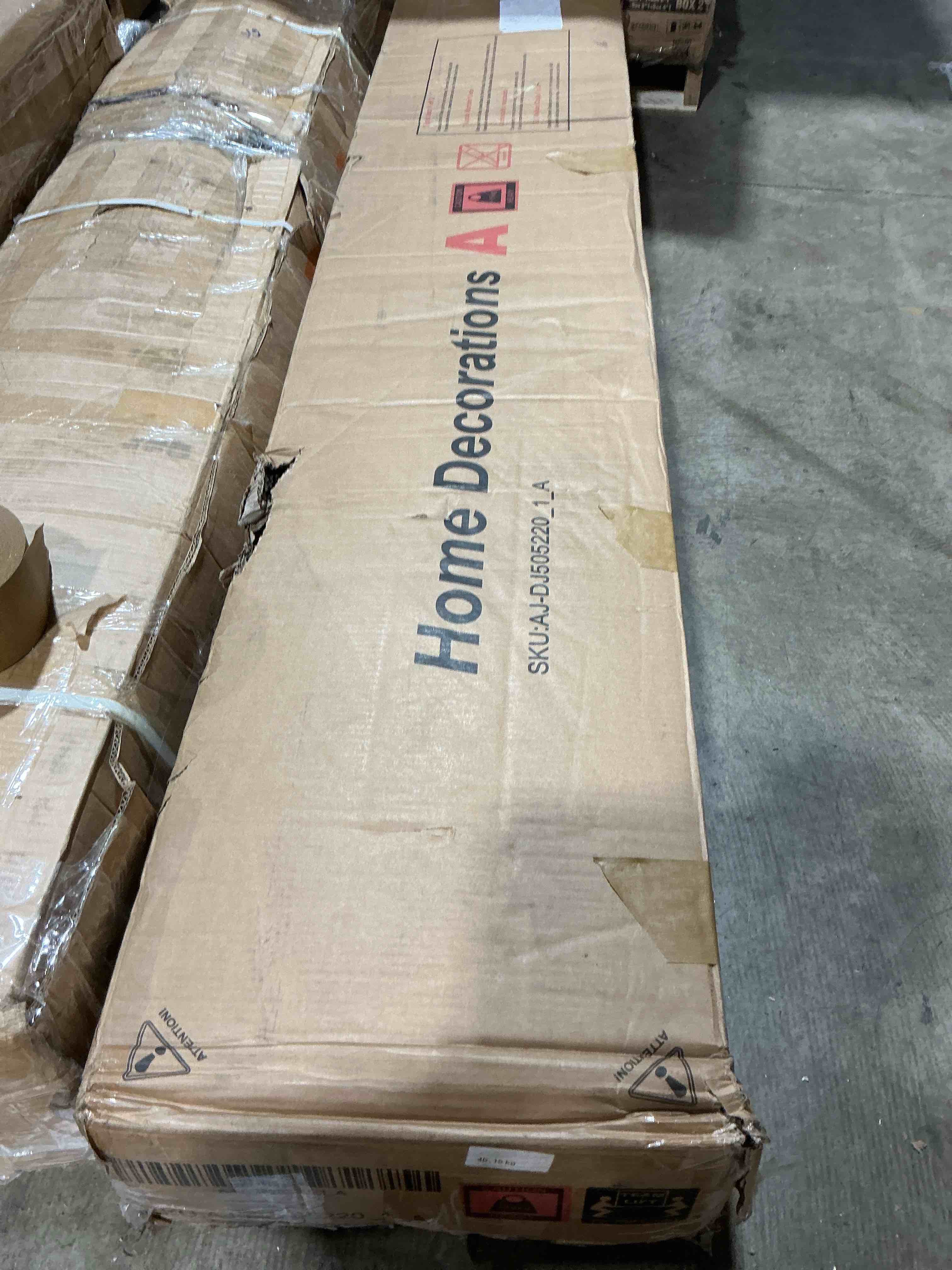 https://s3.amazonaws.com/lotting-images-prod/bidfta/GRA7022336_1789570460942.jpeg