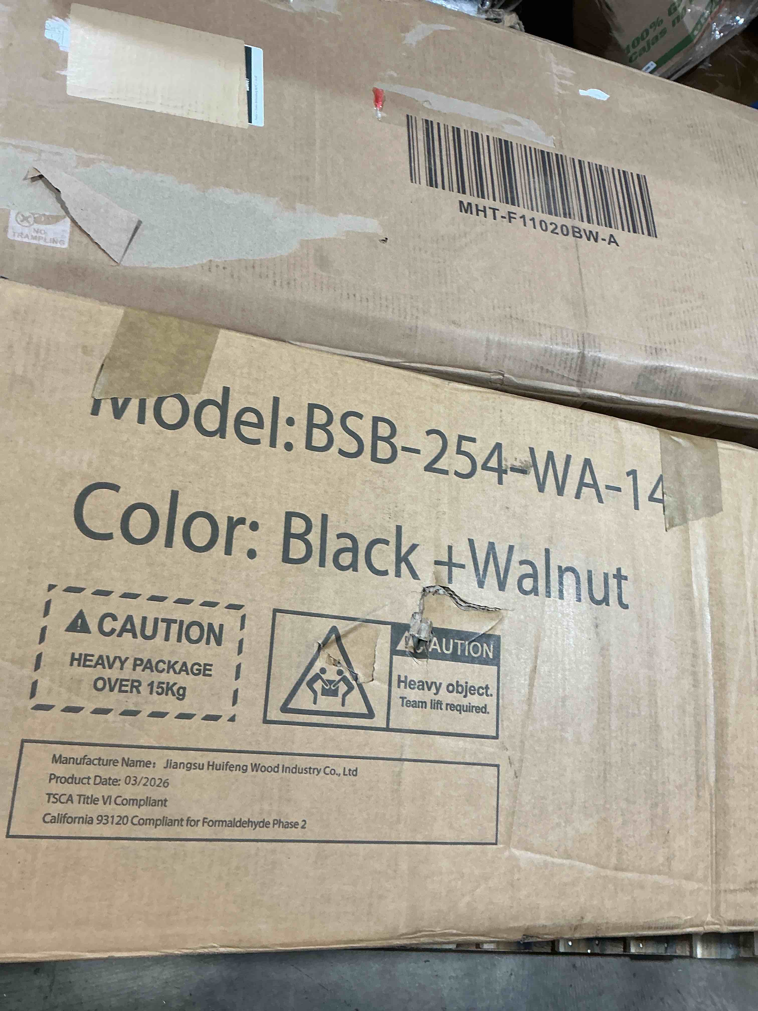 https://s3.amazonaws.com/lotting-images-prod/bidfta/GRA7022339_1789572728356.jpeg