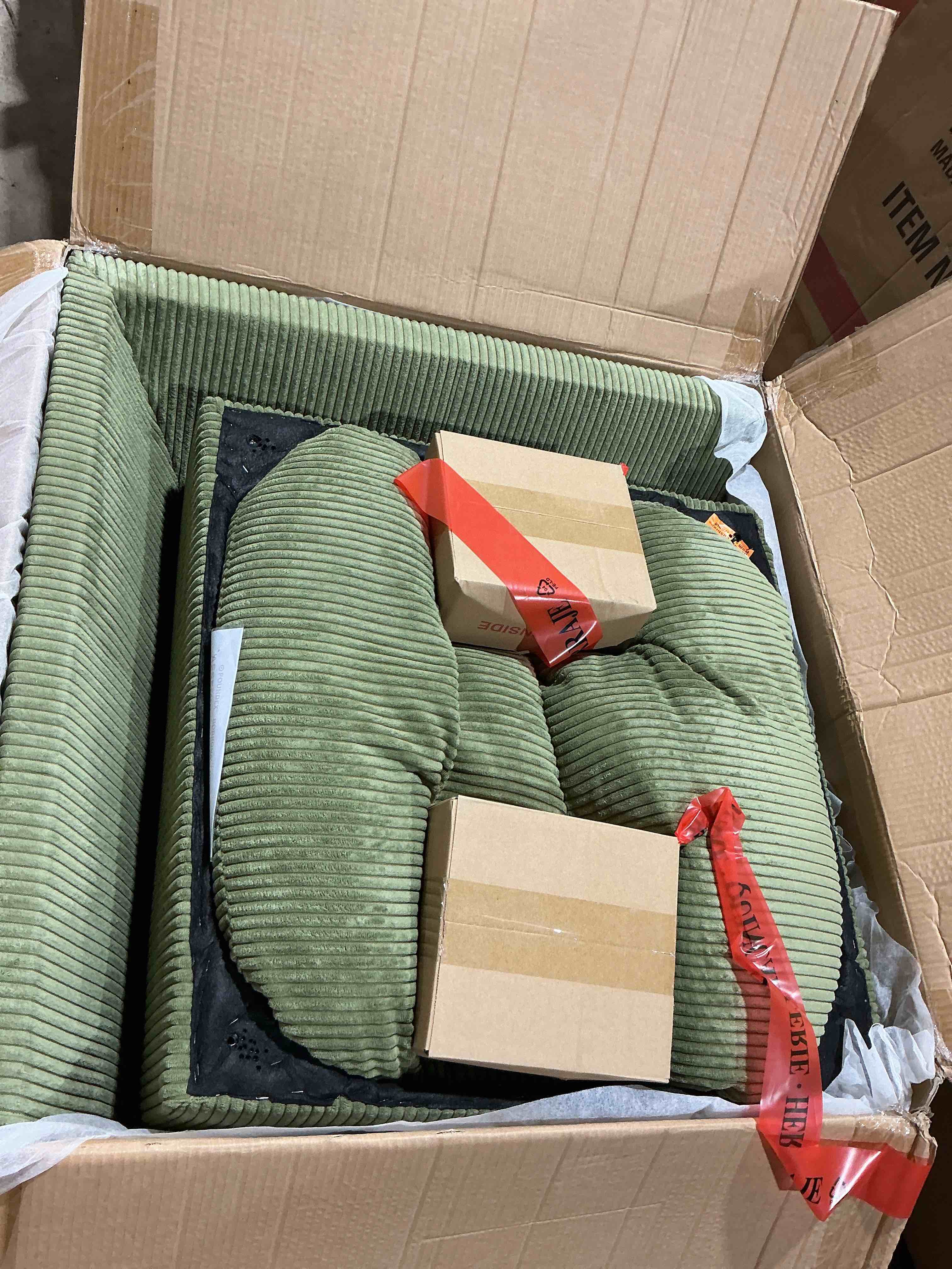 https://s3.amazonaws.com/lotting-images-prod/bidfta/GRA7022361_1789587628828.jpeg