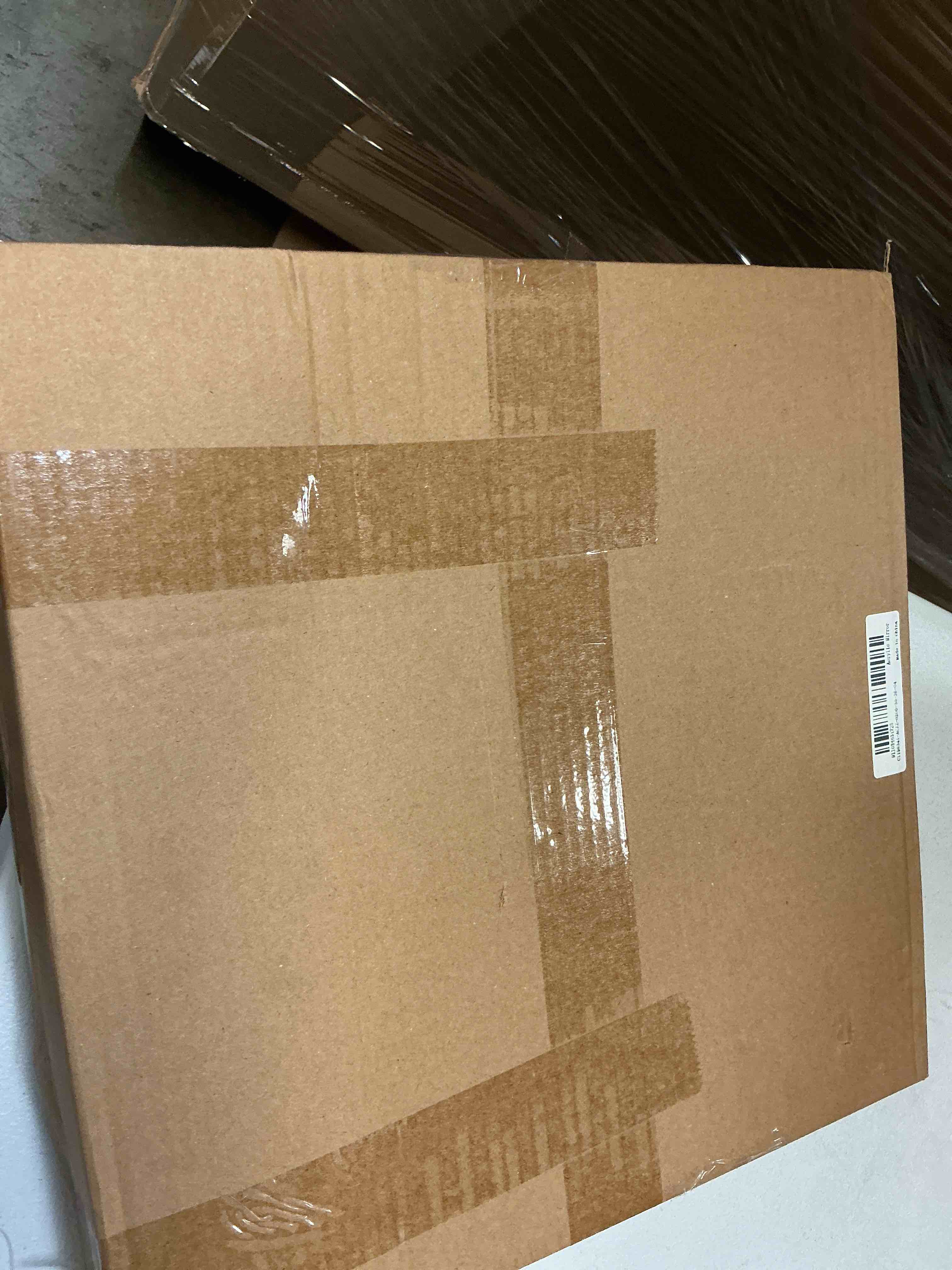 https://s3.amazonaws.com/lotting-images-prod/bidfta/GRA7310399_1788885812975.jpeg