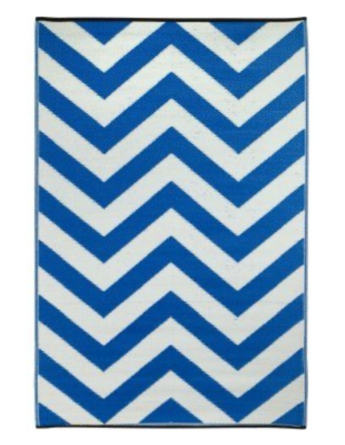 fab habitat laguna regatta blue and white 5’ x 8’ rug