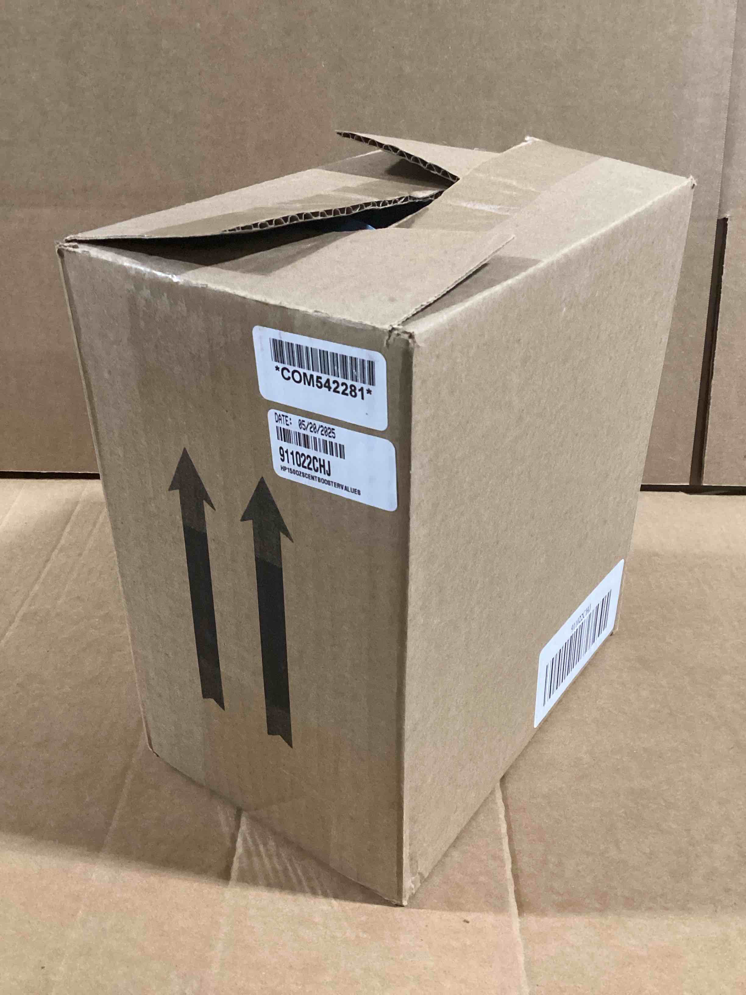 https://s3.amazonaws.com/lotting-images-prod/bidfta/GRA7331892_1785518652699.jpeg