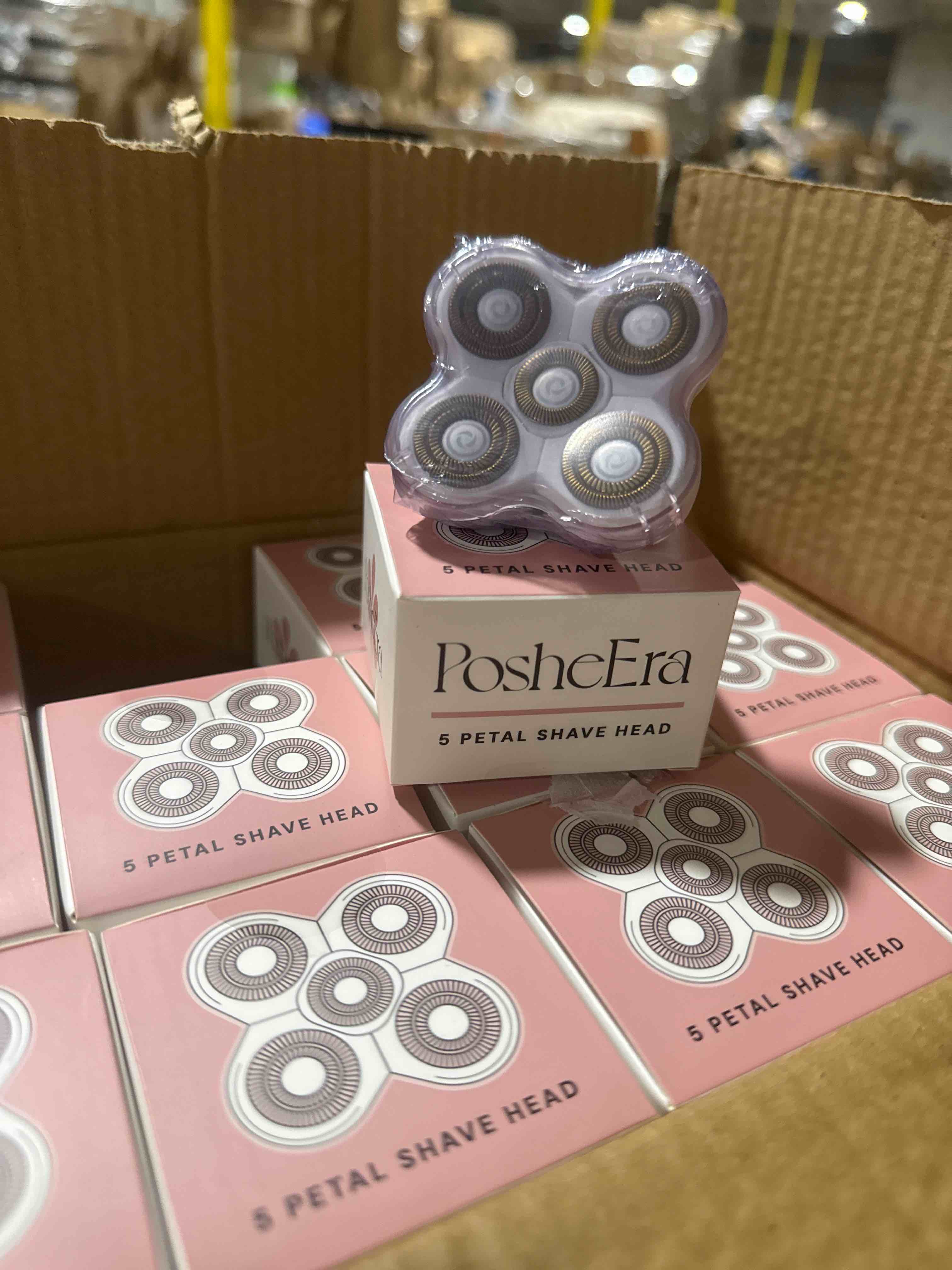 Condition photo showing New/Like New for case of 41 posheera 5 foil electric shaver replacement head