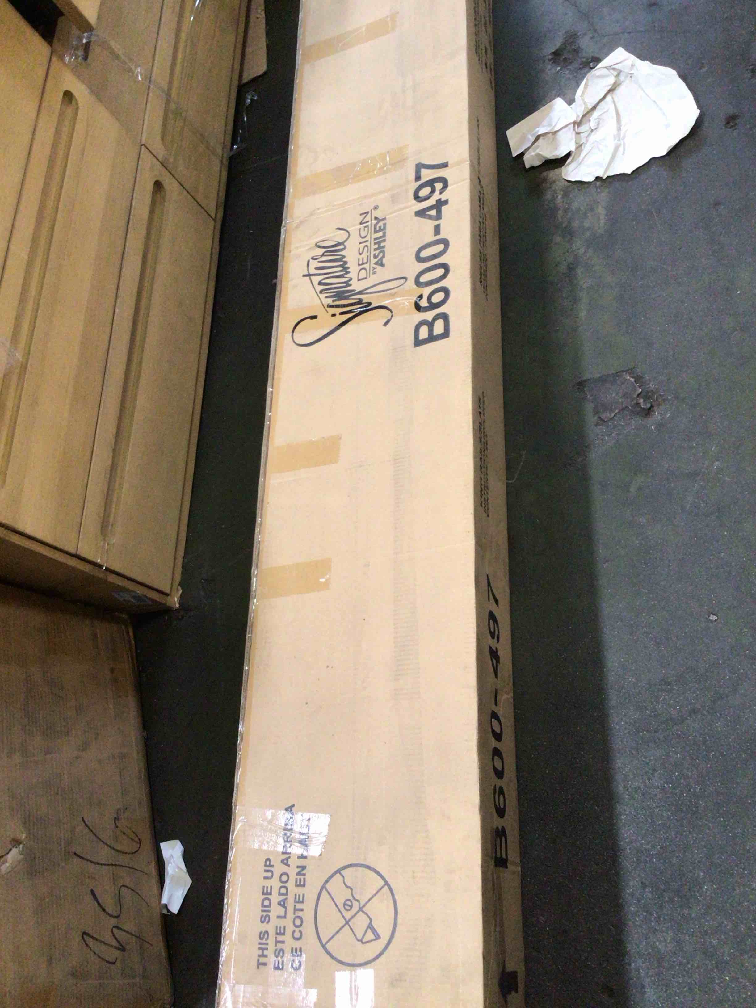 Condition photo showing Good Condition for ((incomplete)) b600-497 furniture kasidon - multi king upholstered rails