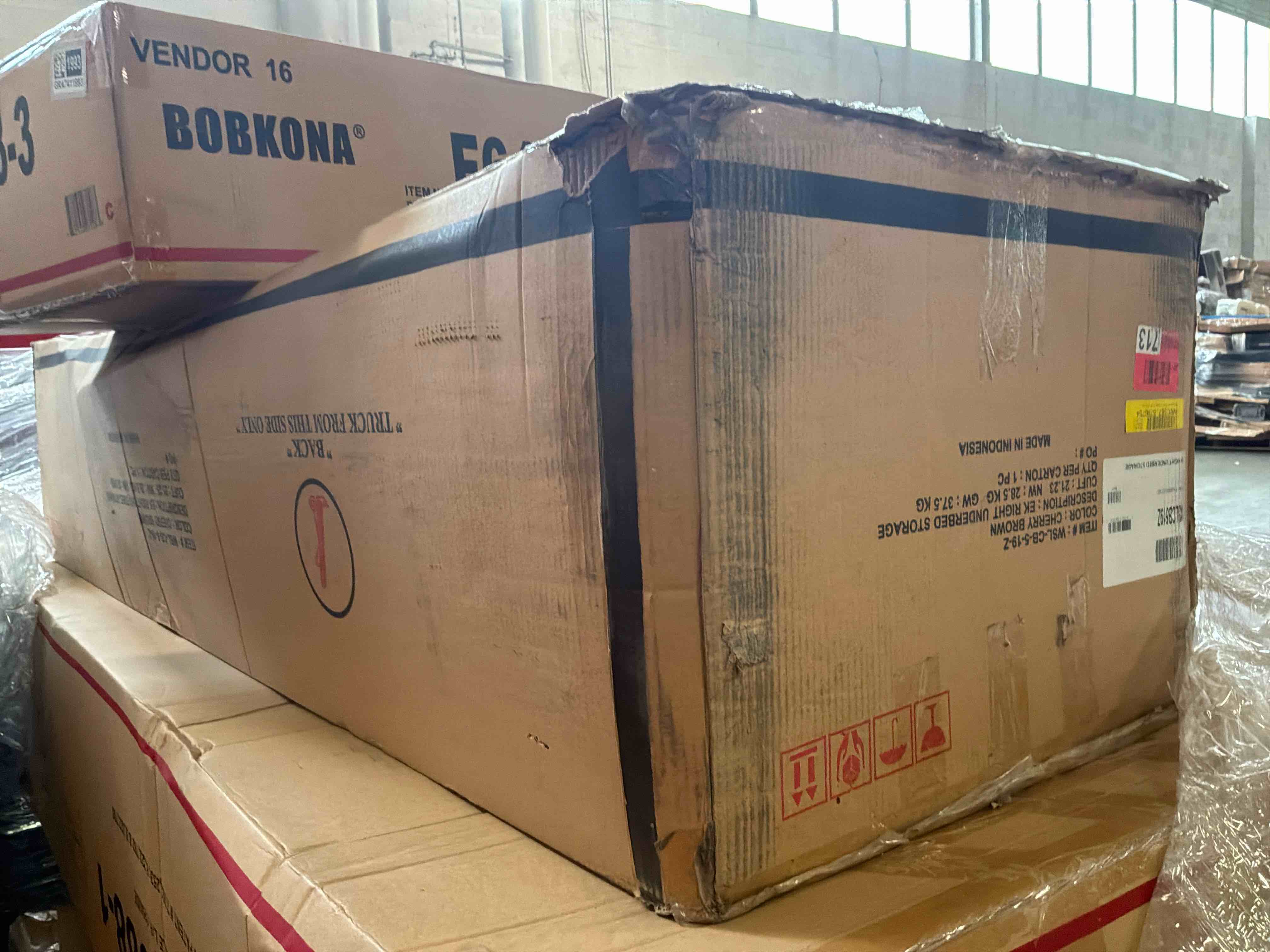 Condition photo showing Good Condition for (incomplete) king storage bed