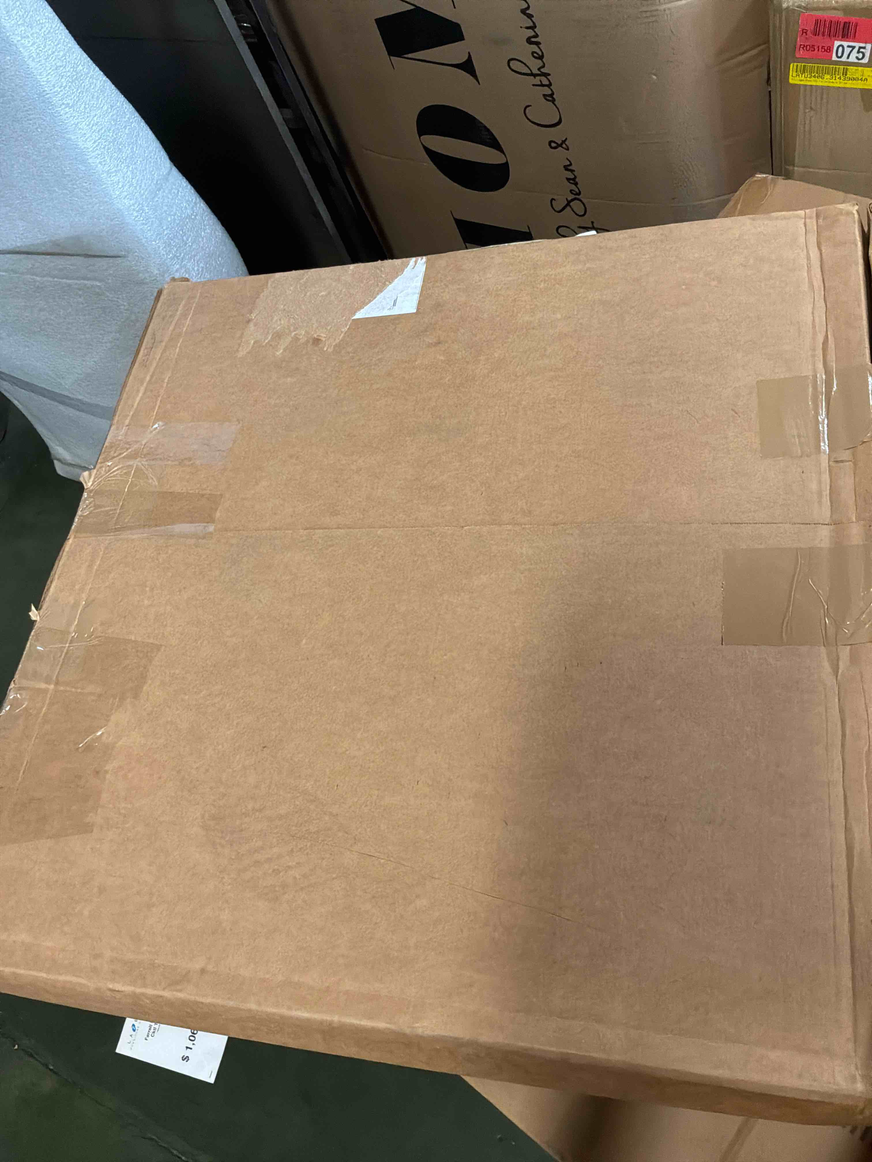 Condition photo showing Good Condition for tall swivel base for reclina-rocker® recliners