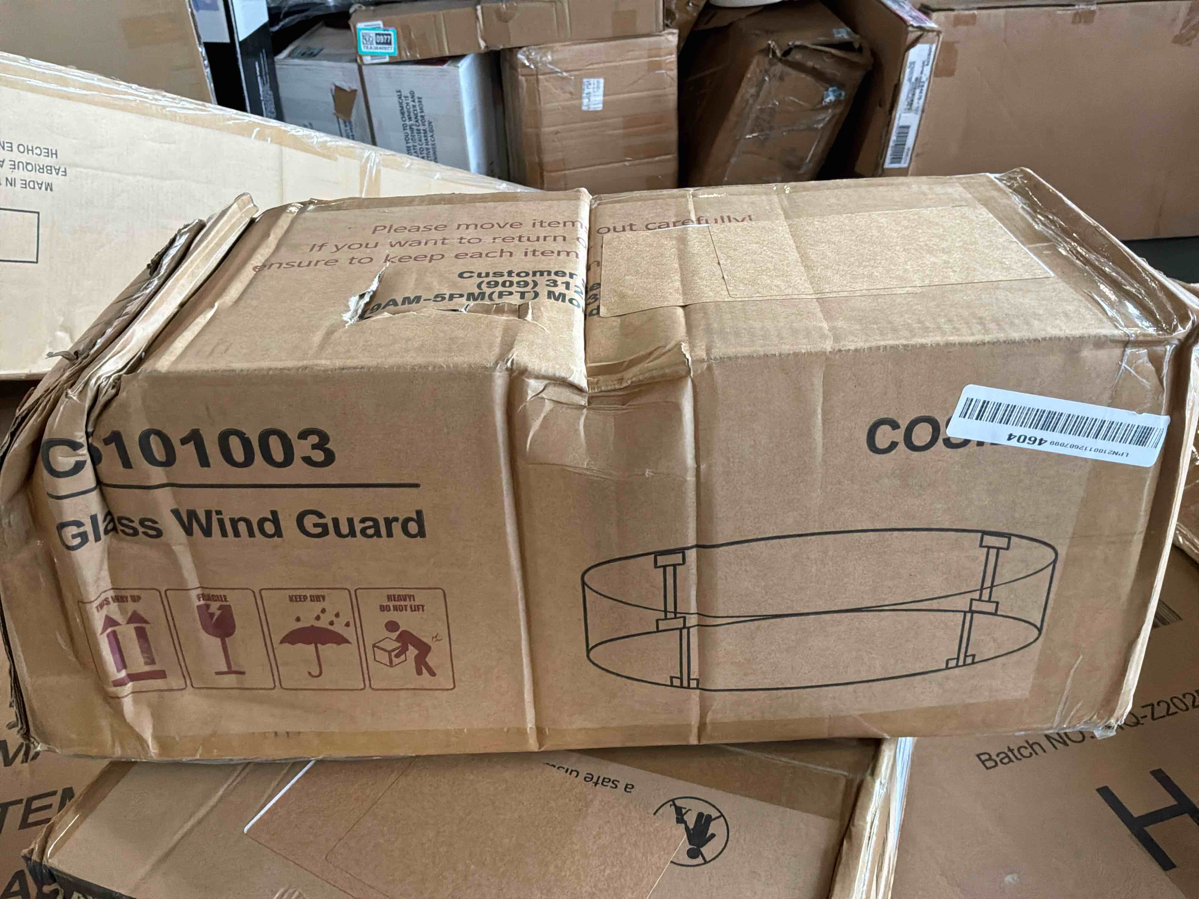 Condition photo showing Good Condition for sunburst round wind guard glass