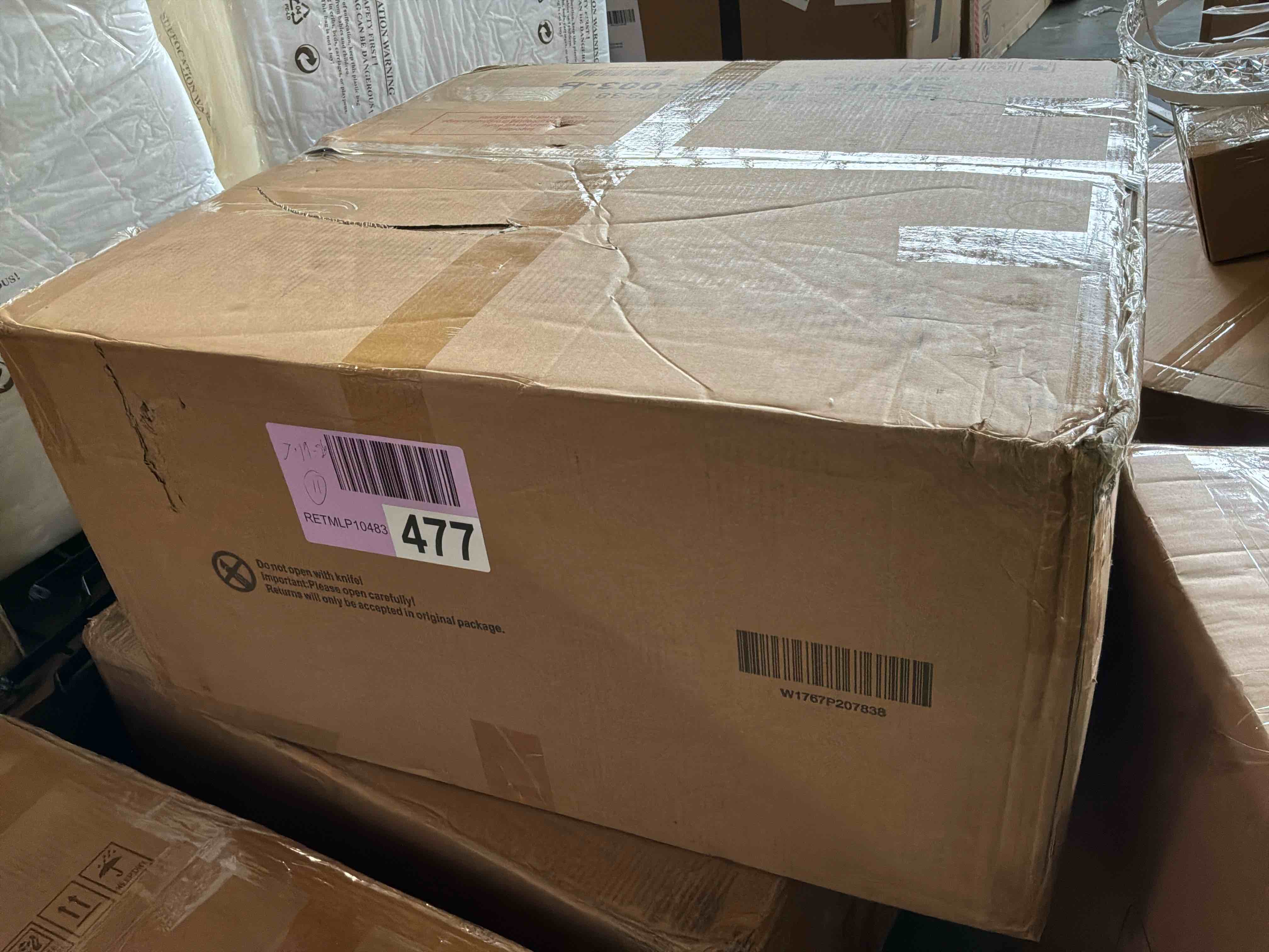 Condition photo showing Good Condition for (incomplete box b only) comfortable and stylish 6-person modular sofa with hydraulic lift and washable cushions