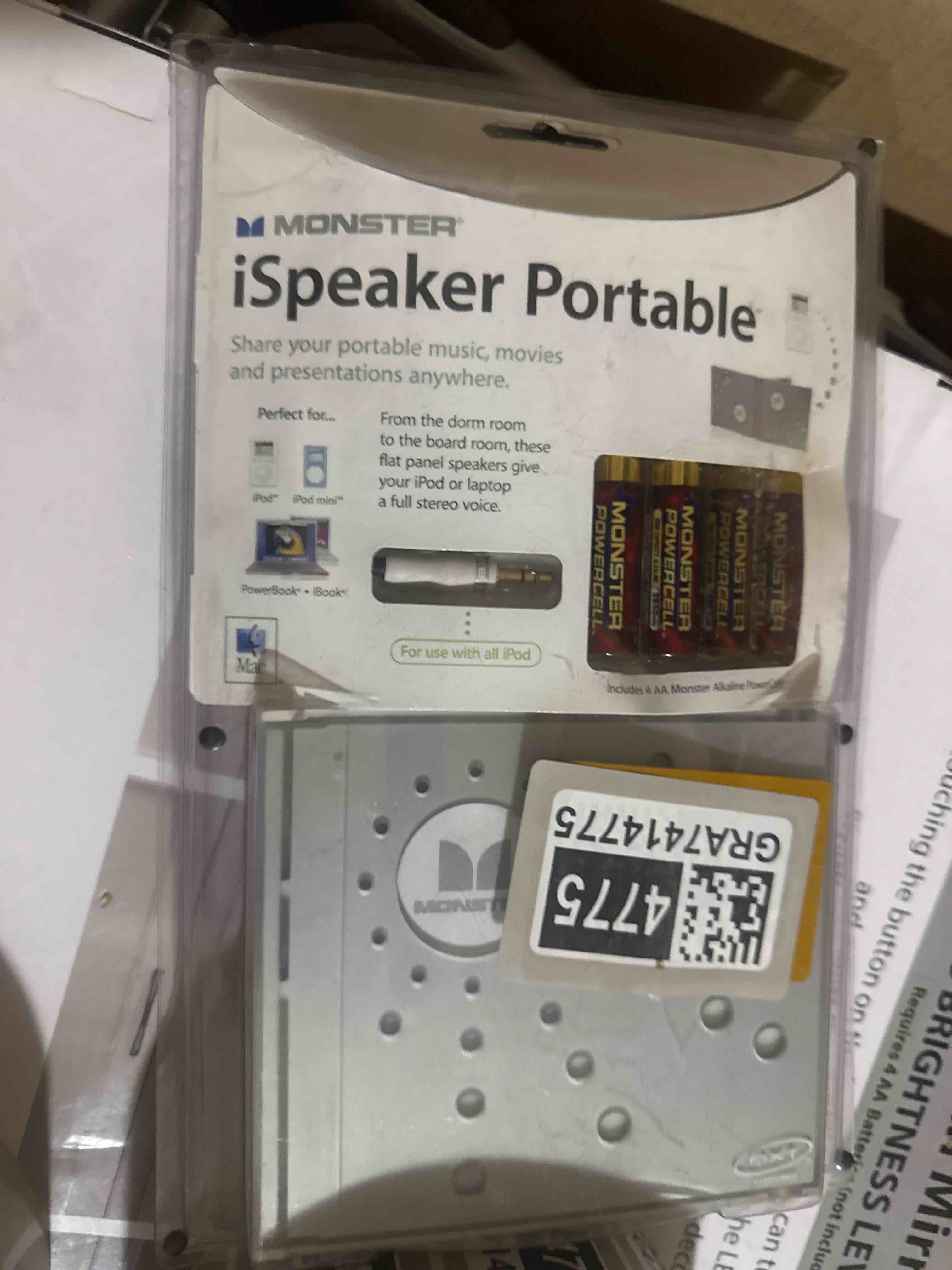 Condition photo showing Good Condition for monster ispeaker portable ipod nano - ipod mini - powerbook - ibook