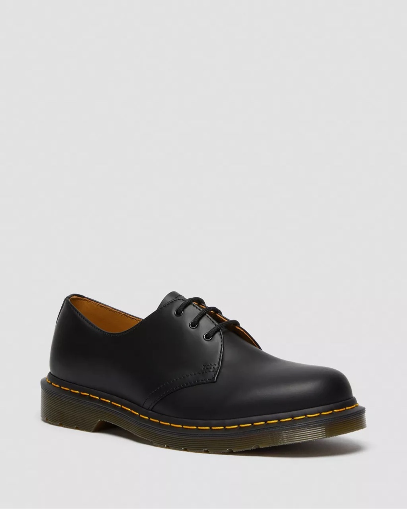 size 8 men’s/9 woman’s dr. martins 1461 black smooth leather oxford shoes 11838002