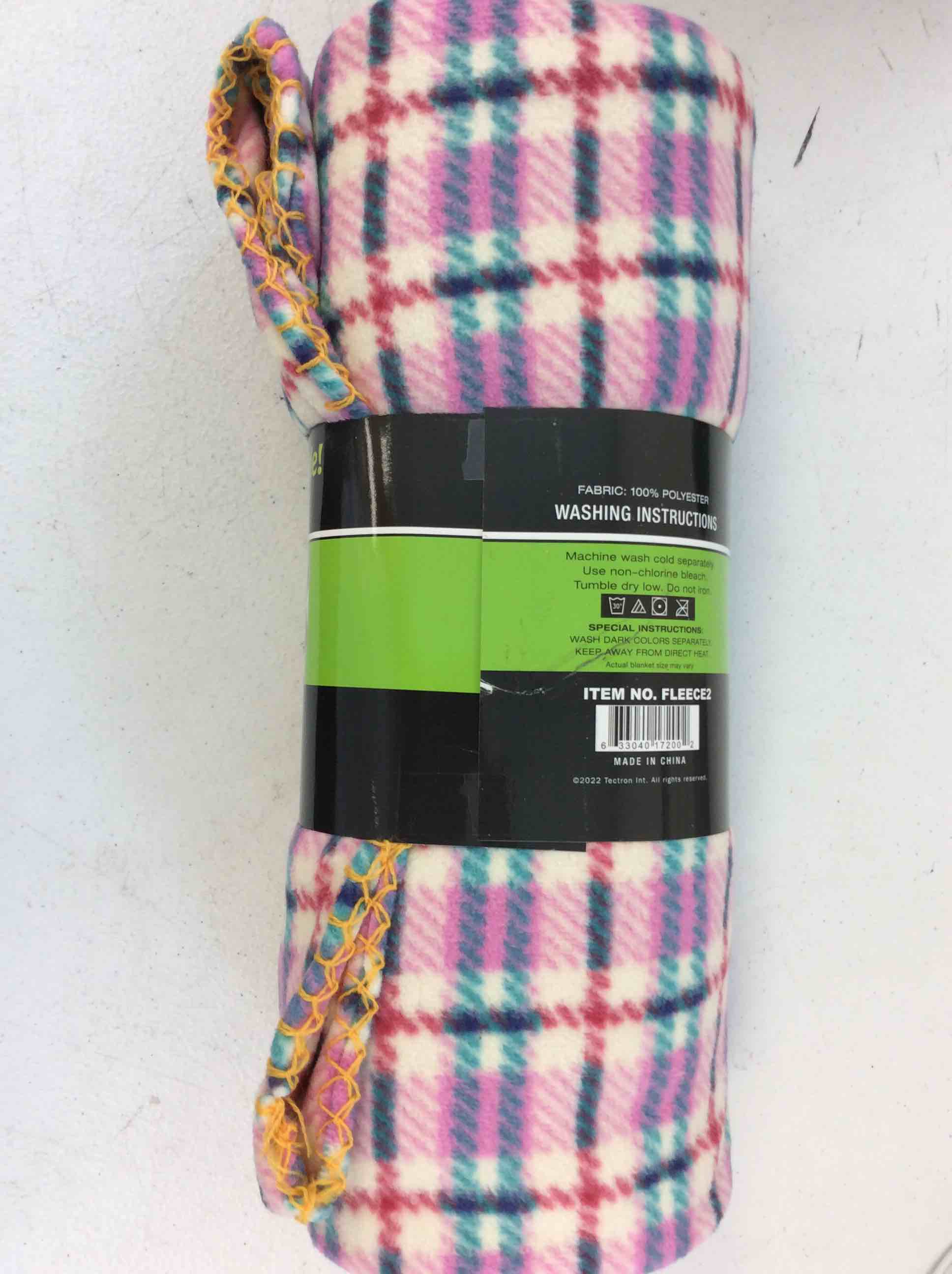 Condition photo showing New/Like New for multi-purpose 50 inch x 60 inch fleece blanket