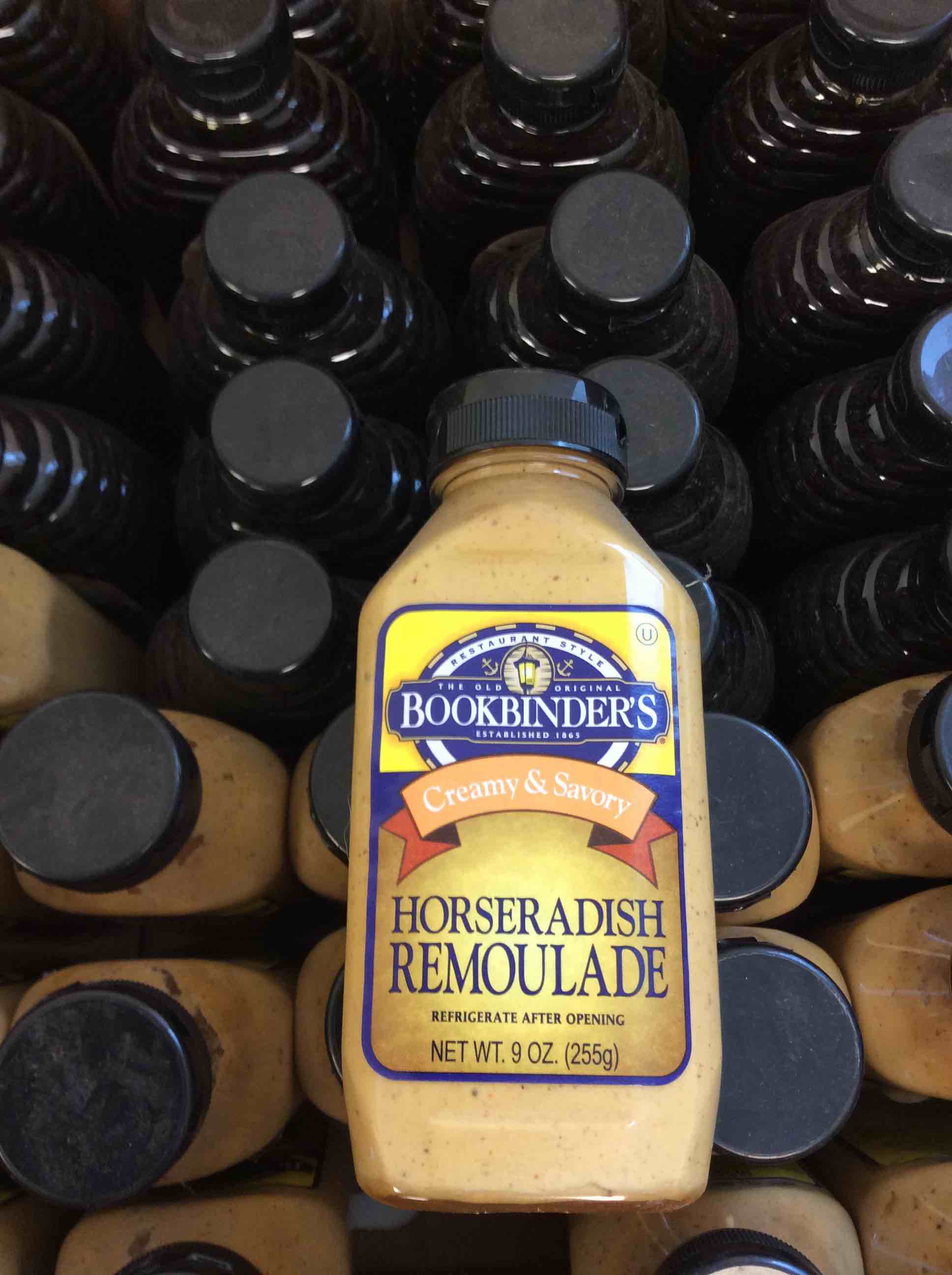 Condition photo showing Good Condition for crate of 26 signature select cover honey x 16 oz , and 24 bookbinders creamy & savory hirseradish remoulade x 9 oz bb(03/21/2025)