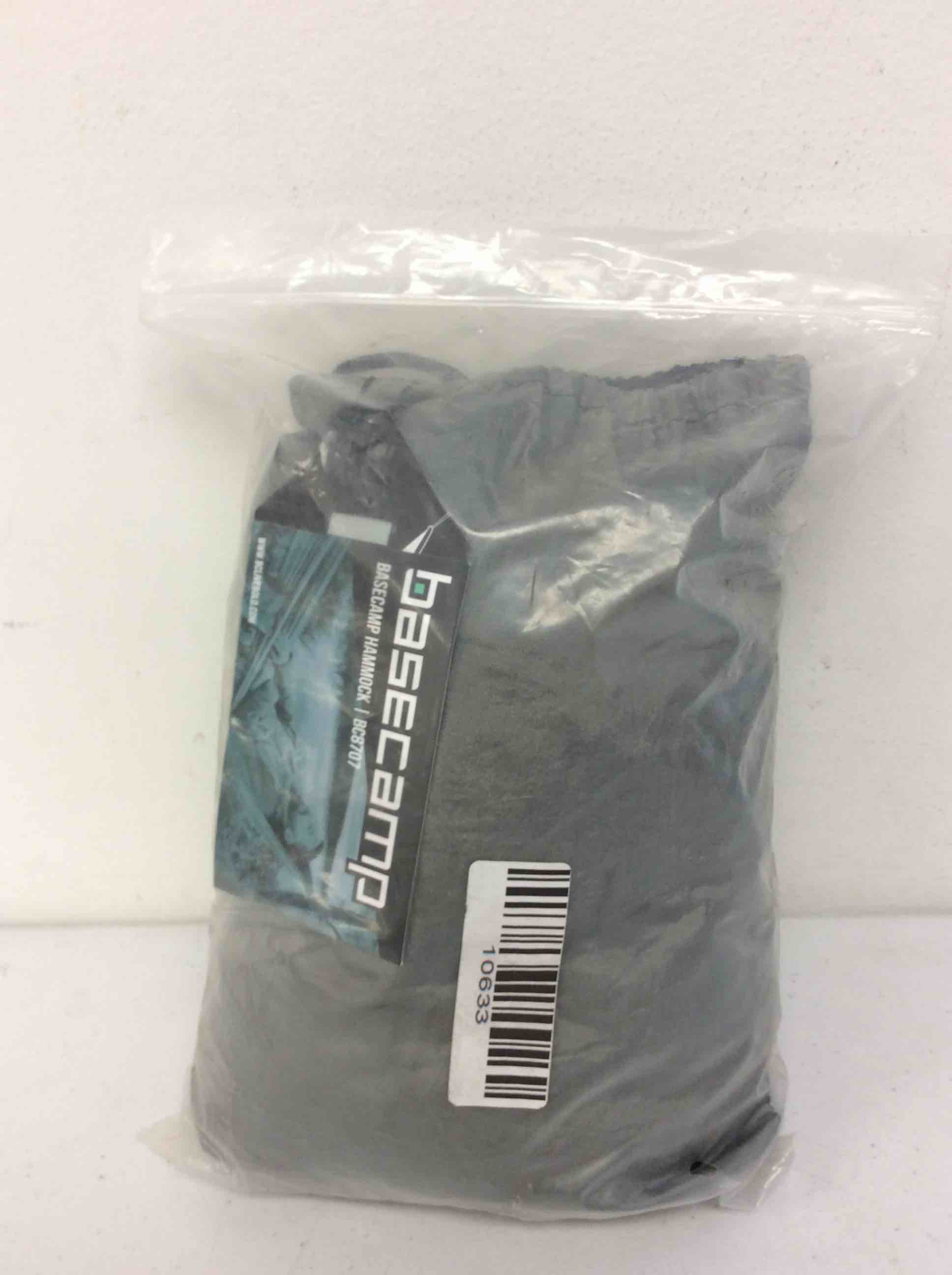 Condition photo showing New/Like New for basecamp hammock 