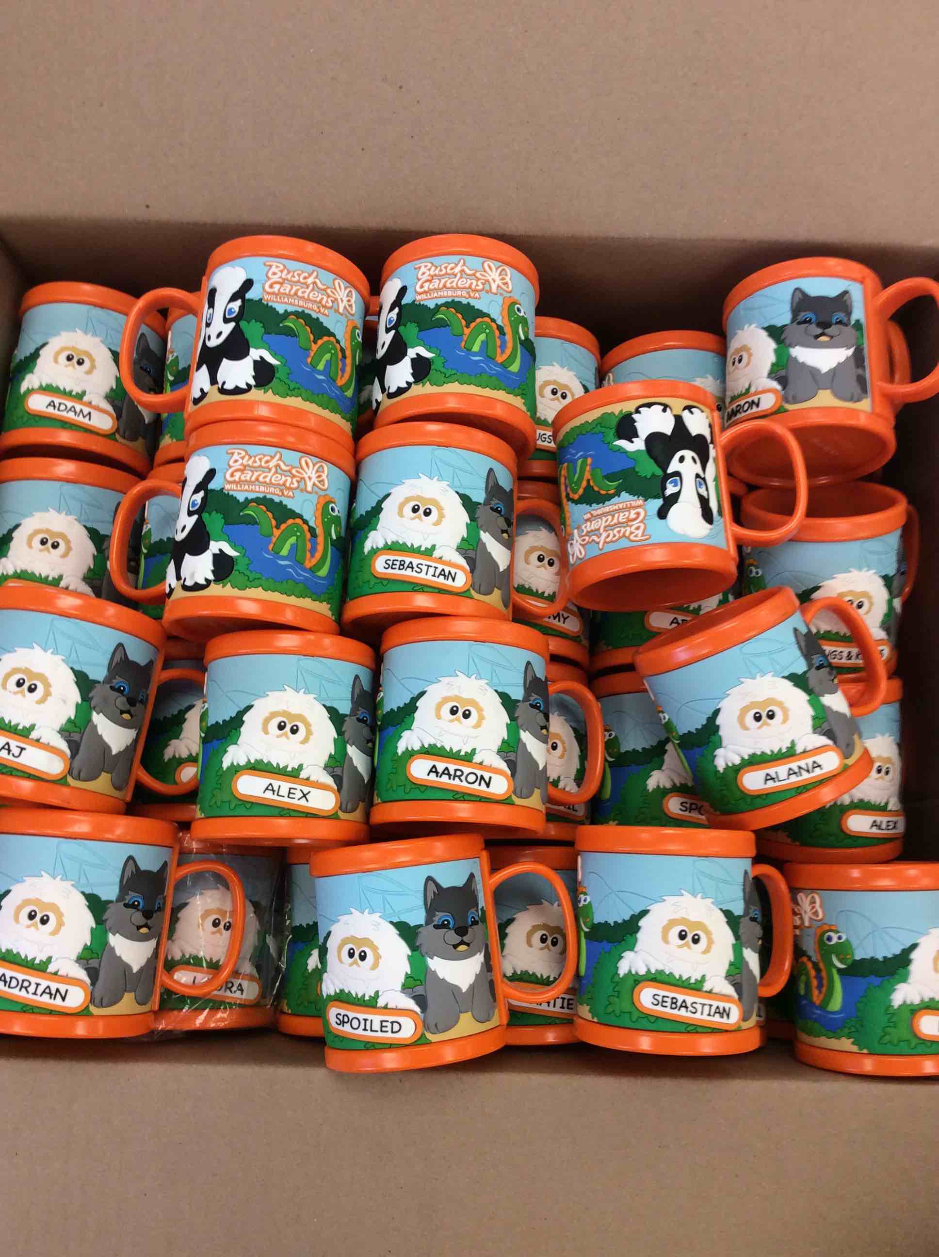 sea world busch gardens orange mugs with names 112pcs