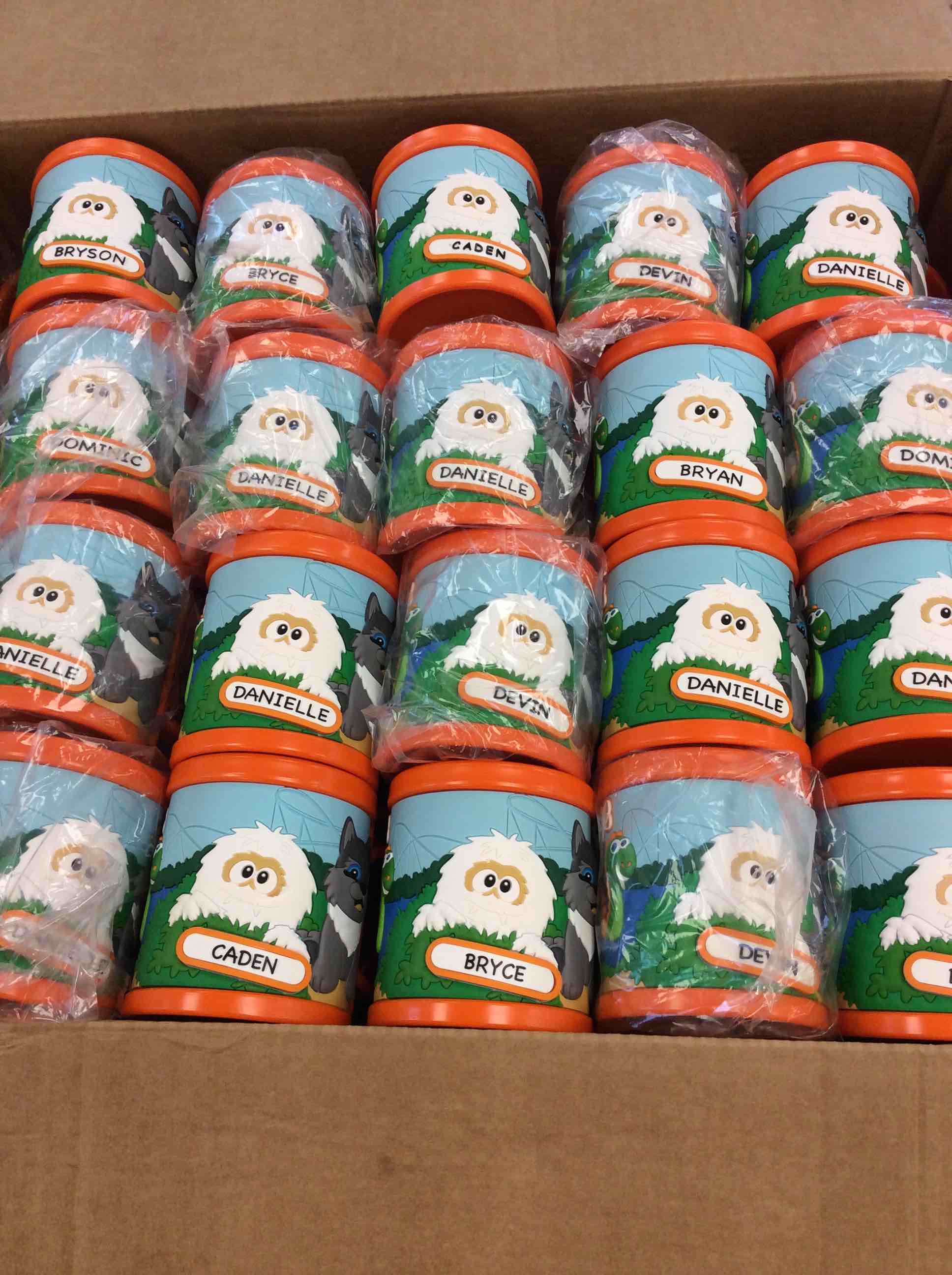 sea world busch gardens orange mugs with names 64 pcs