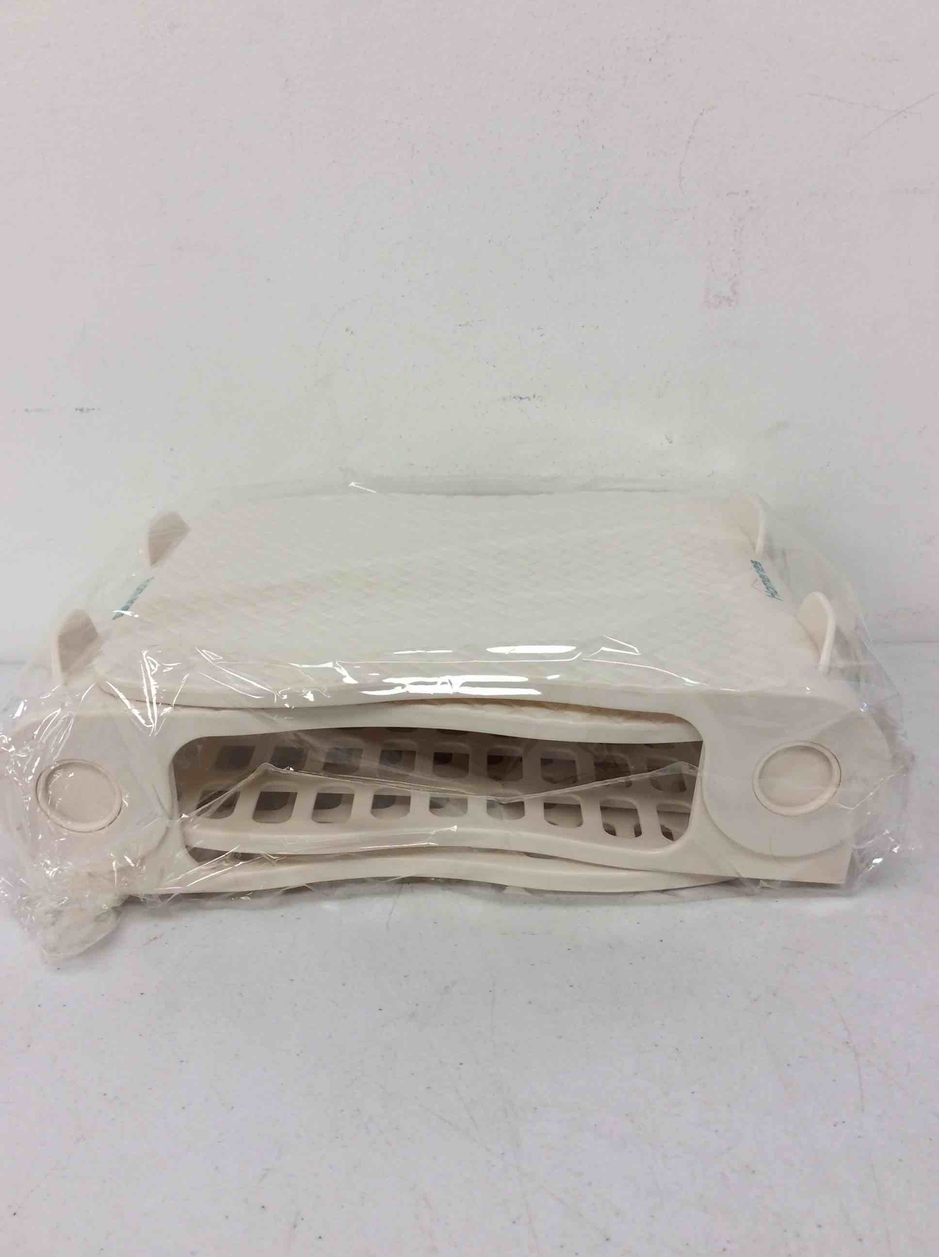 Condition photo showing New/Like New for homeries shoe slot organizer