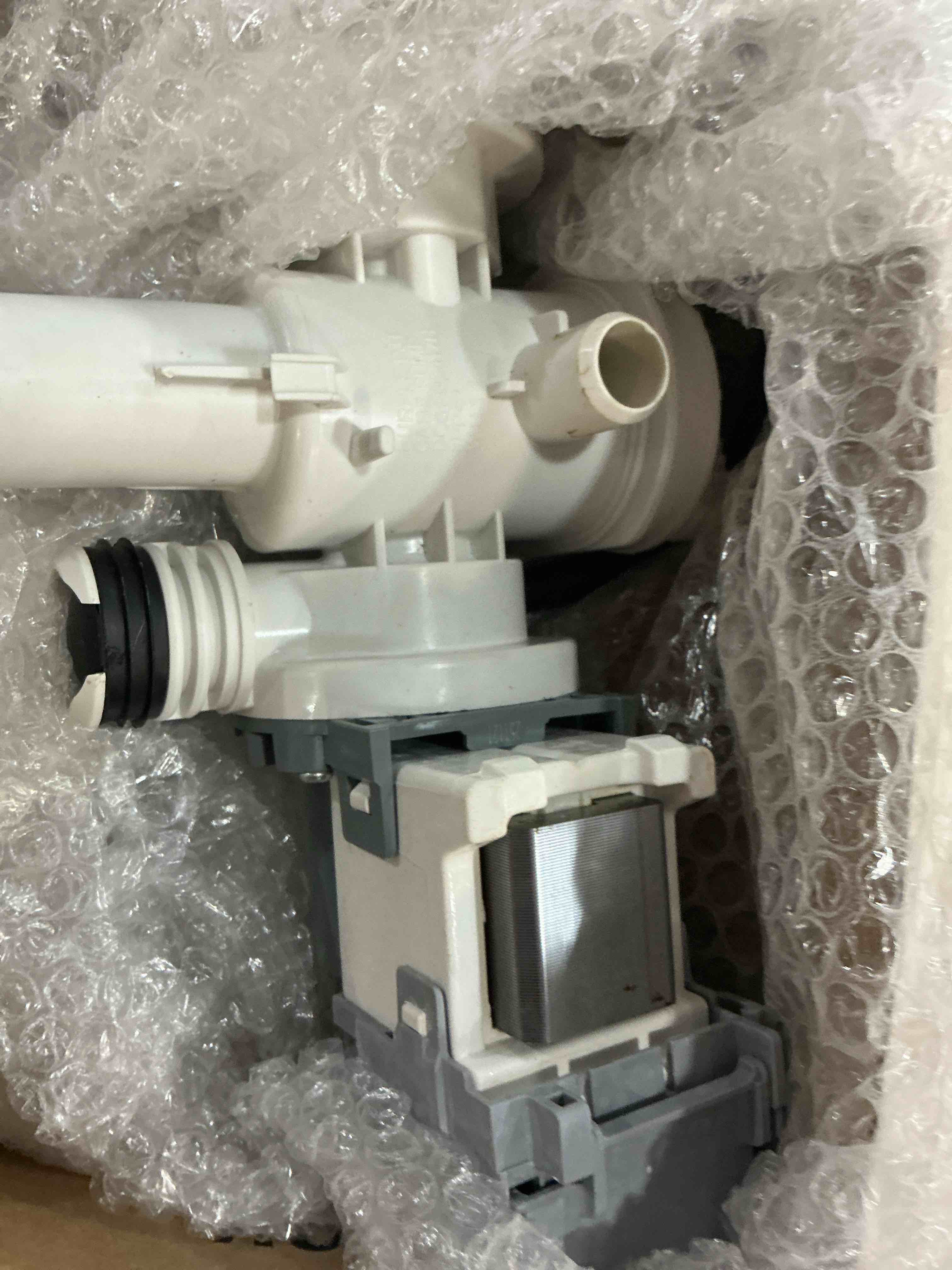 Condition photo showing Good Condition for dc97-20621a, dc97-20621c, dc97-17999n drain pump assembly(oem) compatible with samsung washer(some models), replace number: dc31-00187a, px3516-01, ap6807020, 4959632, ps12592830, eap12592830 etc