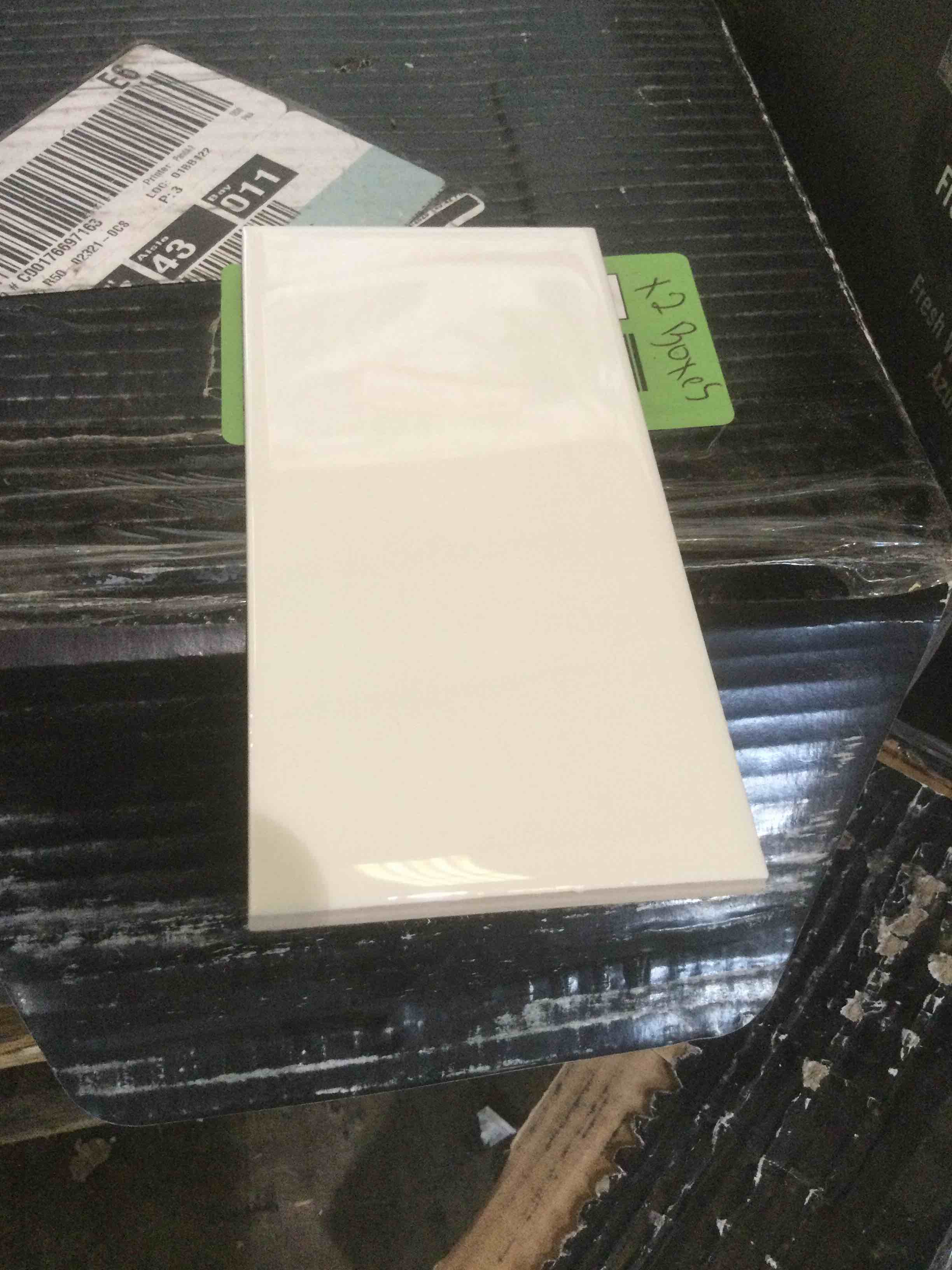 https://s3.amazonaws.com/lotting-images-prod/bidfta/GRN0598070_1603484870421.jpeg