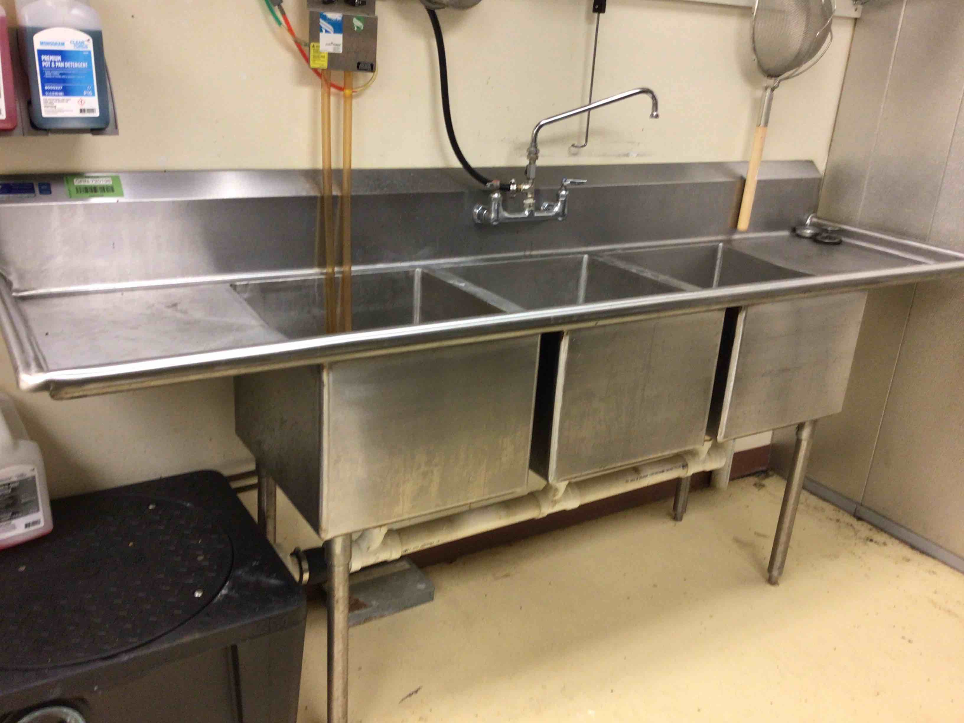 3 Bay Stainless Steel Sink