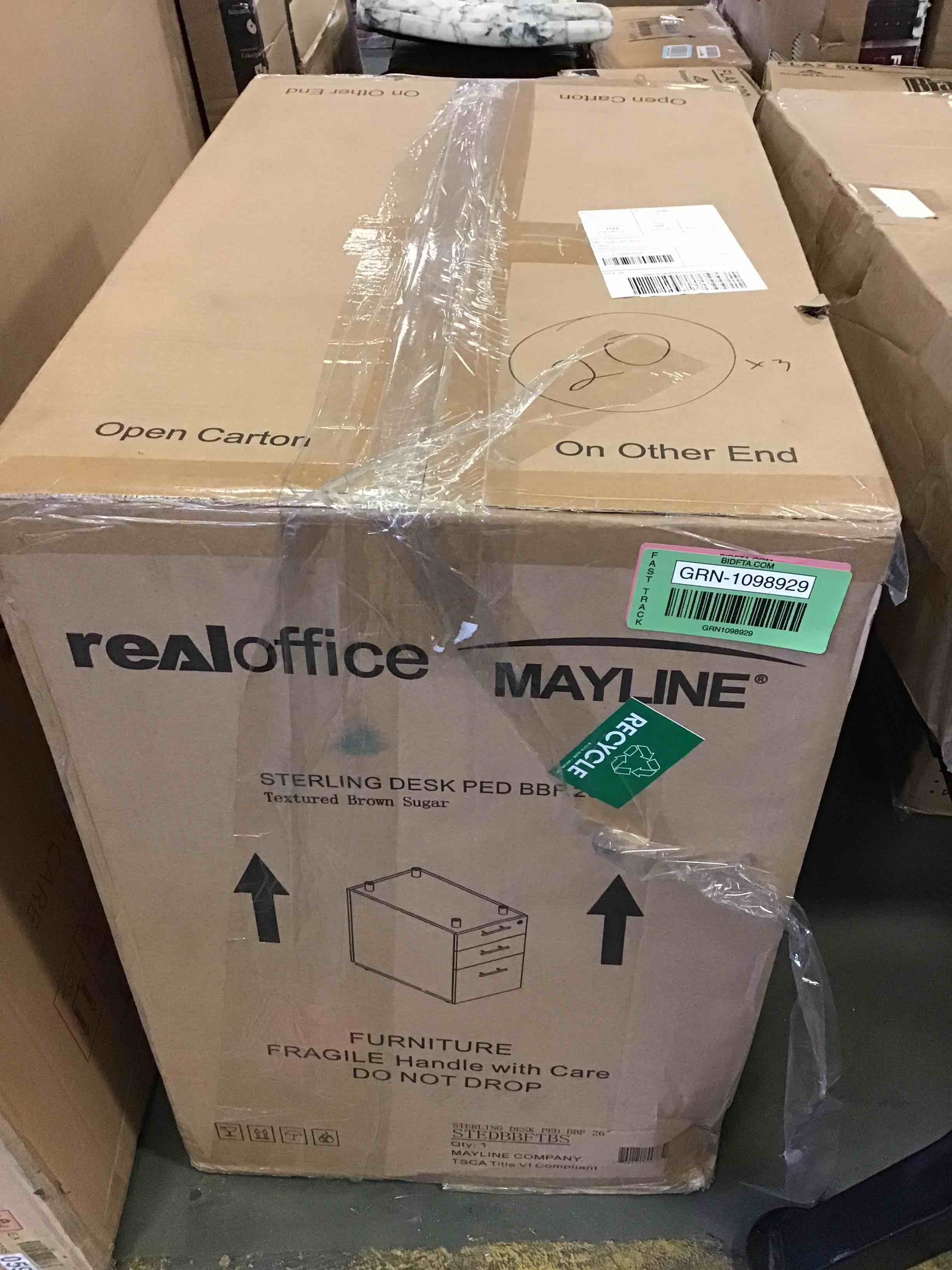 https://s3.amazonaws.com/lotting-images-prod/bidfta/GRN1098929_1615391268107.jpeg