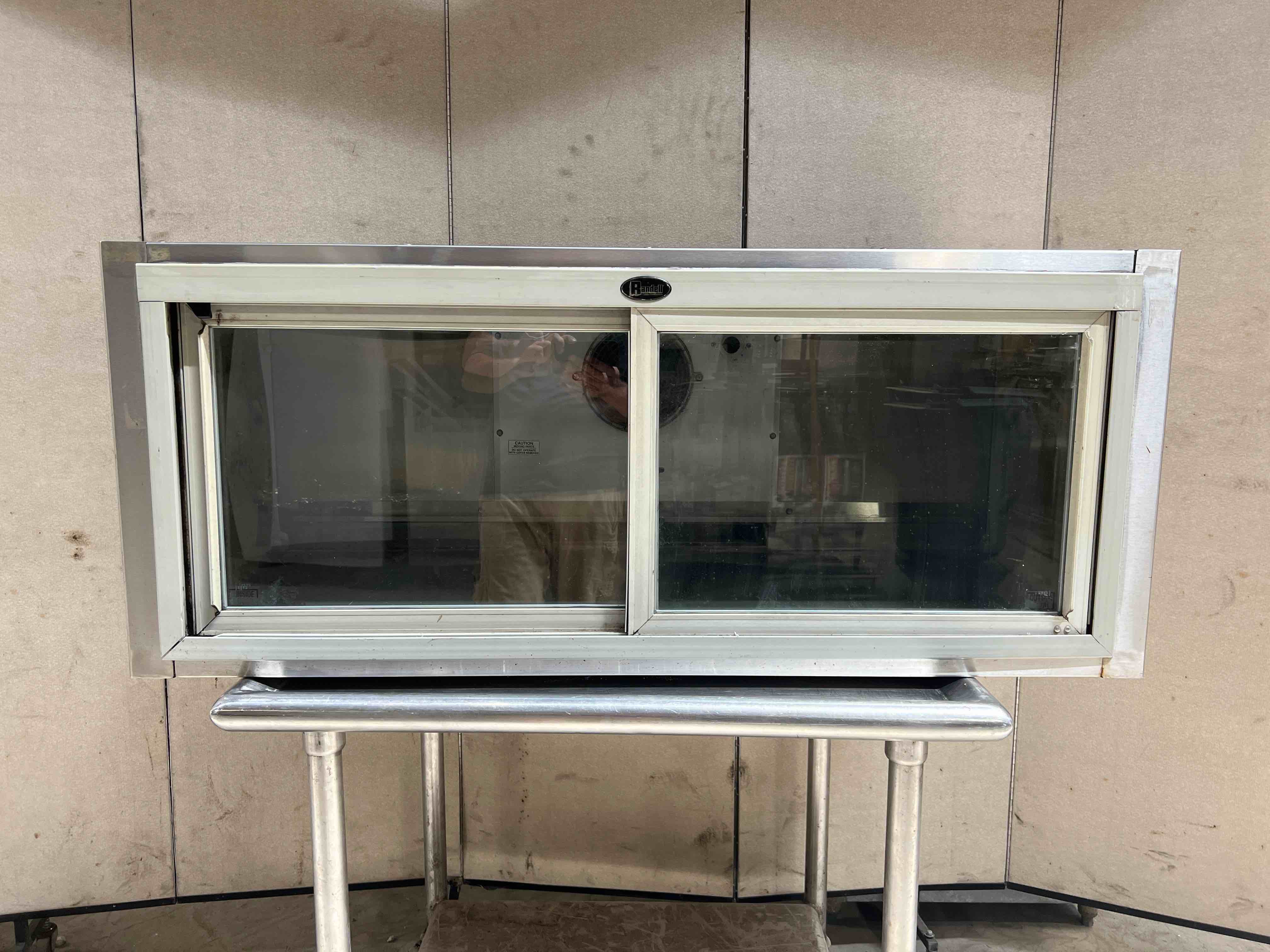 RANDELL SLIDING GLASS DOOR REFRIGERATED WALL MOUNT PIE CASE