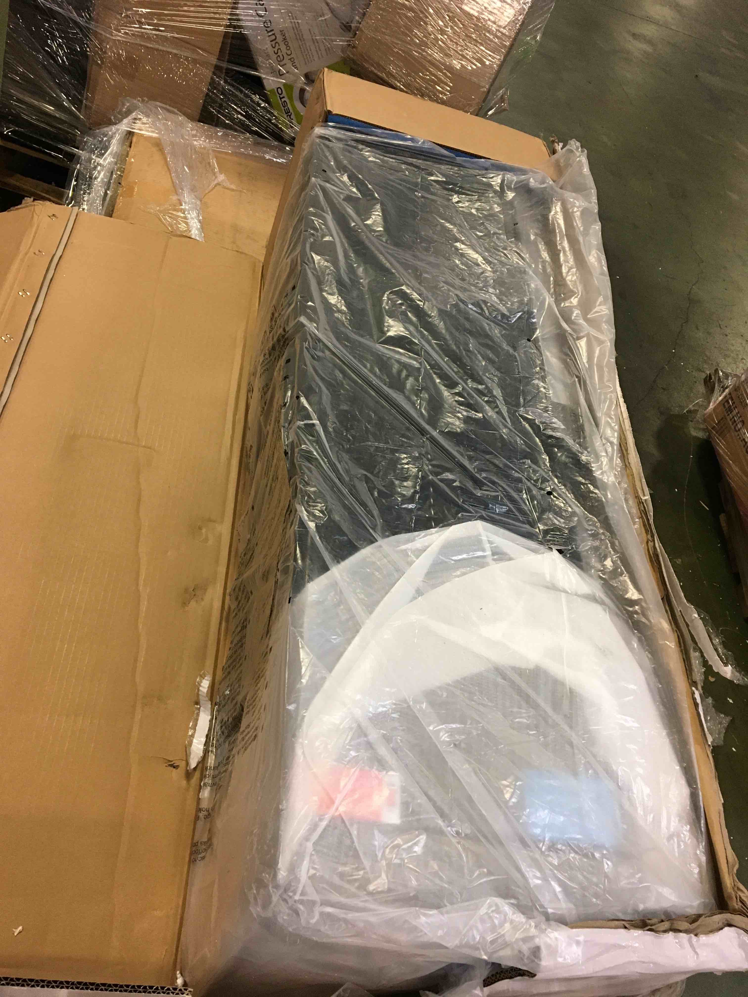 https://s3.amazonaws.com/lotting-images-prod/bidfta/GRN2039879_1688395765498.jpeg