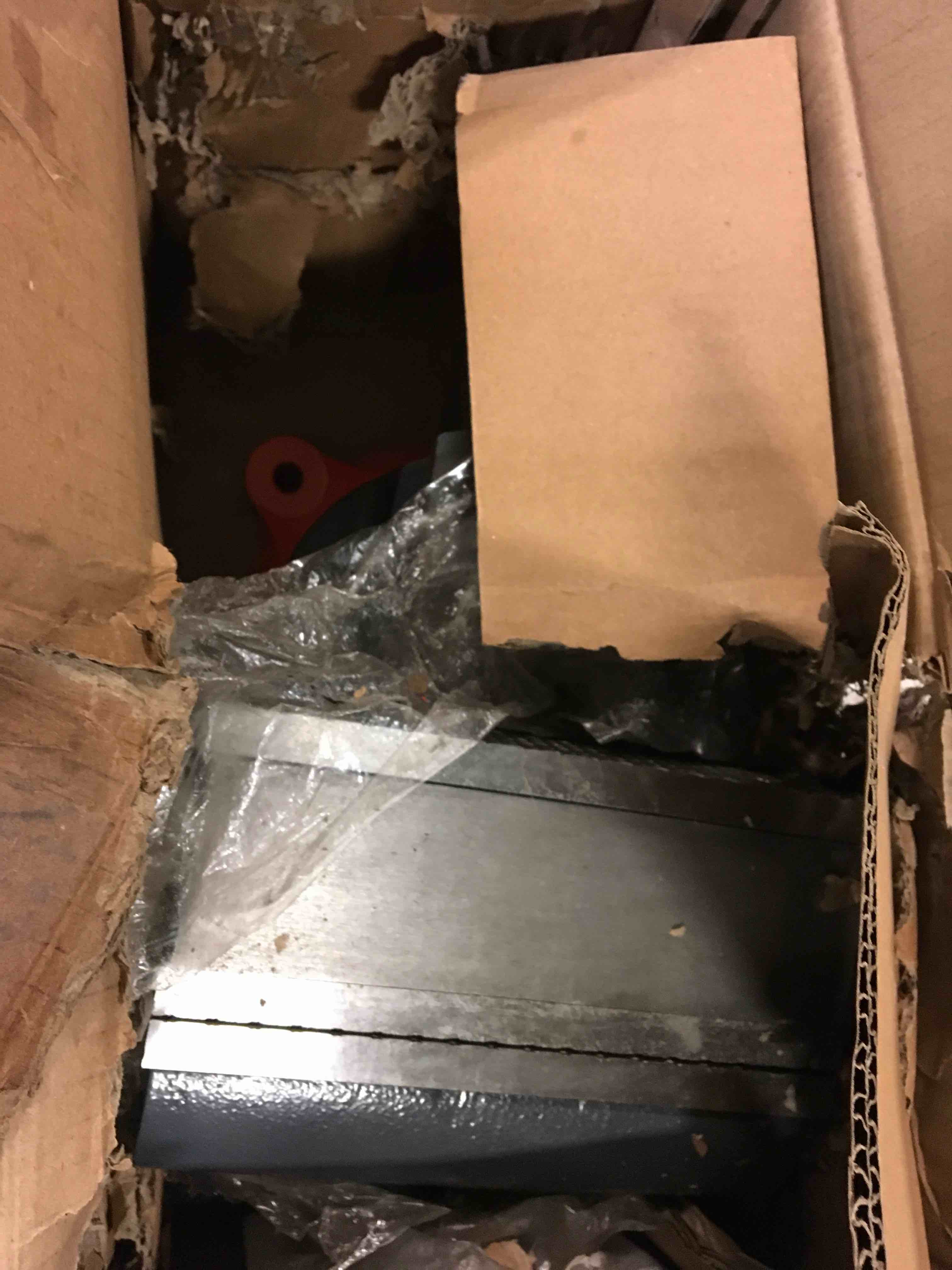 https://s3.amazonaws.com/lotting-images-prod/bidfta/GRN2039881_1688396021008.jpeg