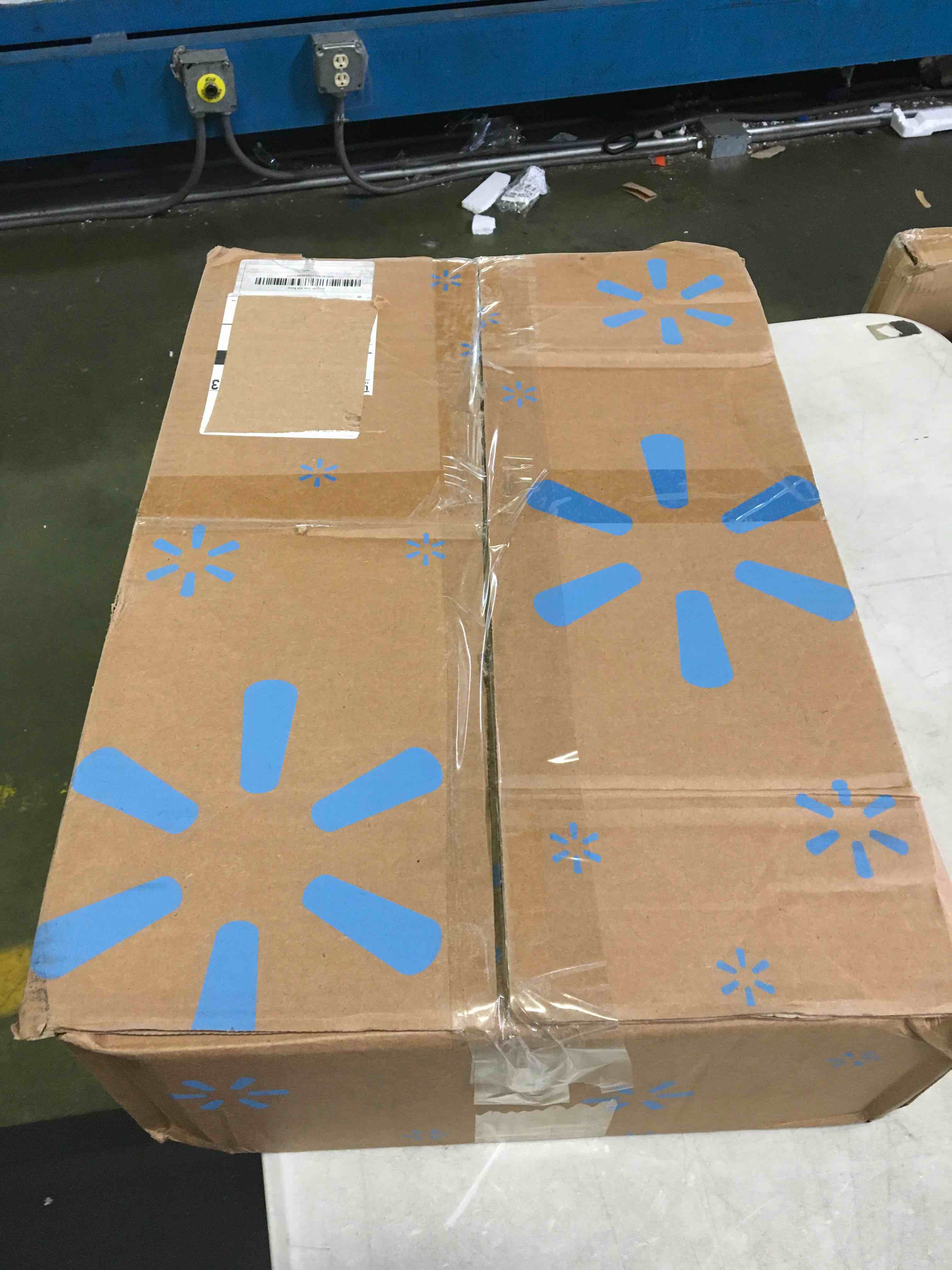 https://s3.amazonaws.com/lotting-images-prod/bidfta/GRN2040093_1688567282422.jpeg
