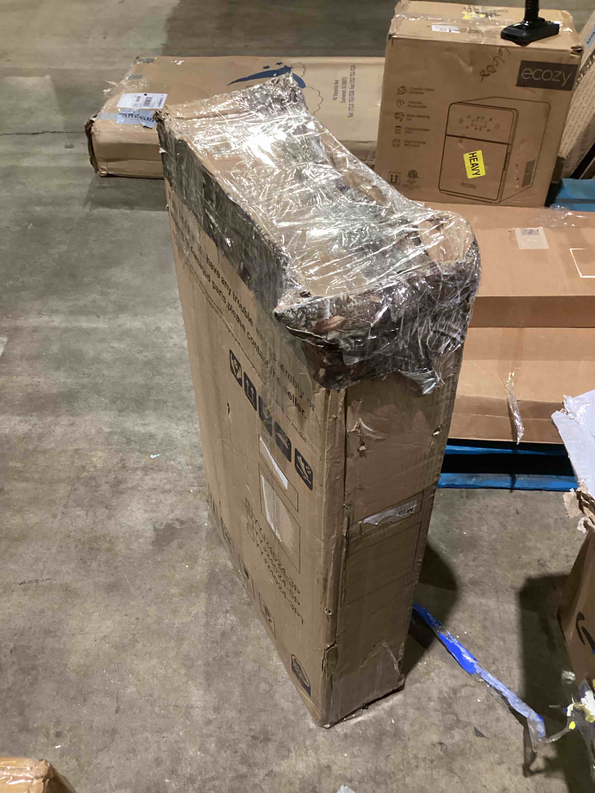 https://s3.amazonaws.com/lotting-images-prod/bidfta/GRN2983132_1750949461201.jpeg