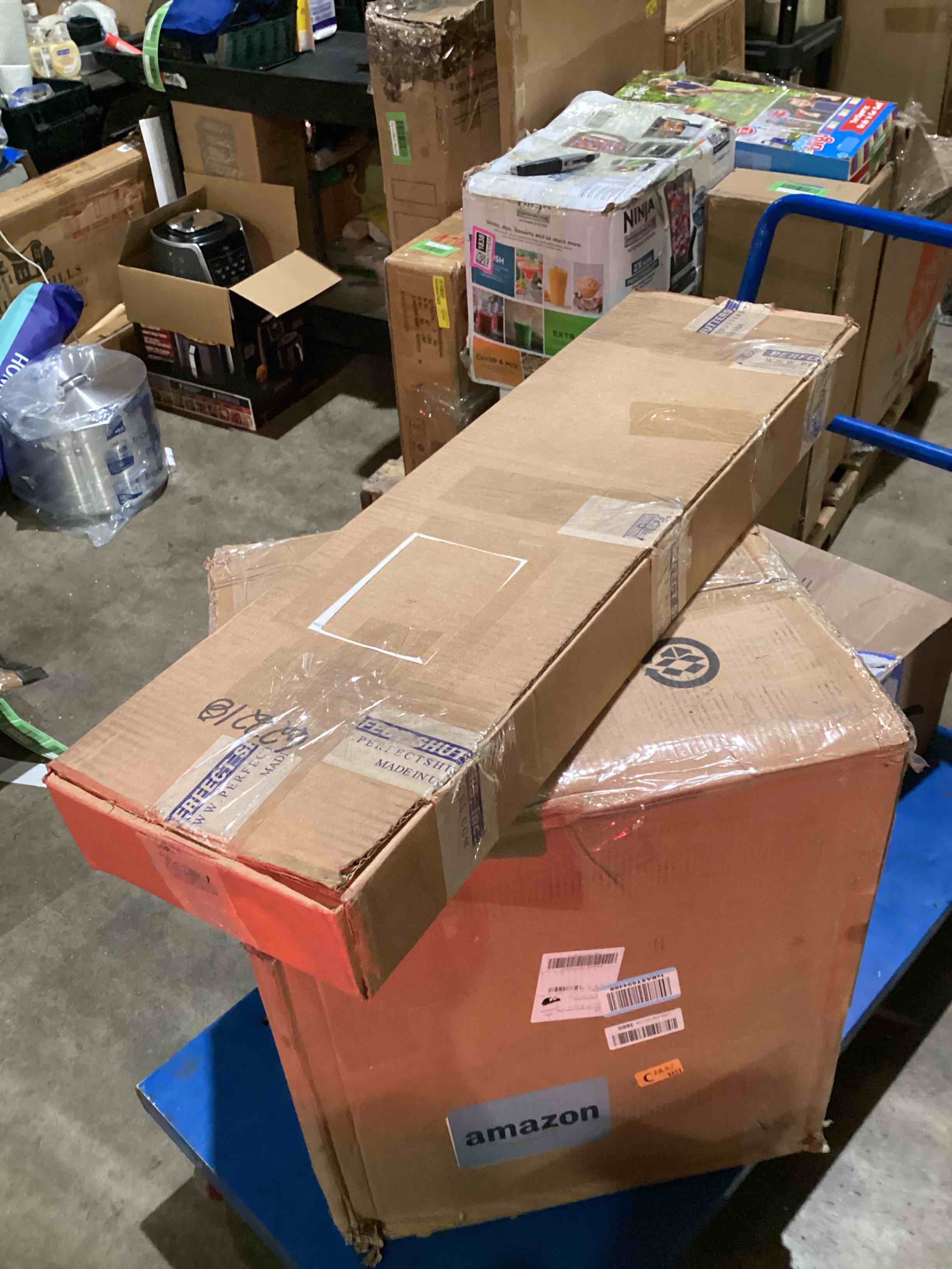 https://s3.amazonaws.com/lotting-images-prod/bidfta/GRN2983150_1750951128208.jpeg