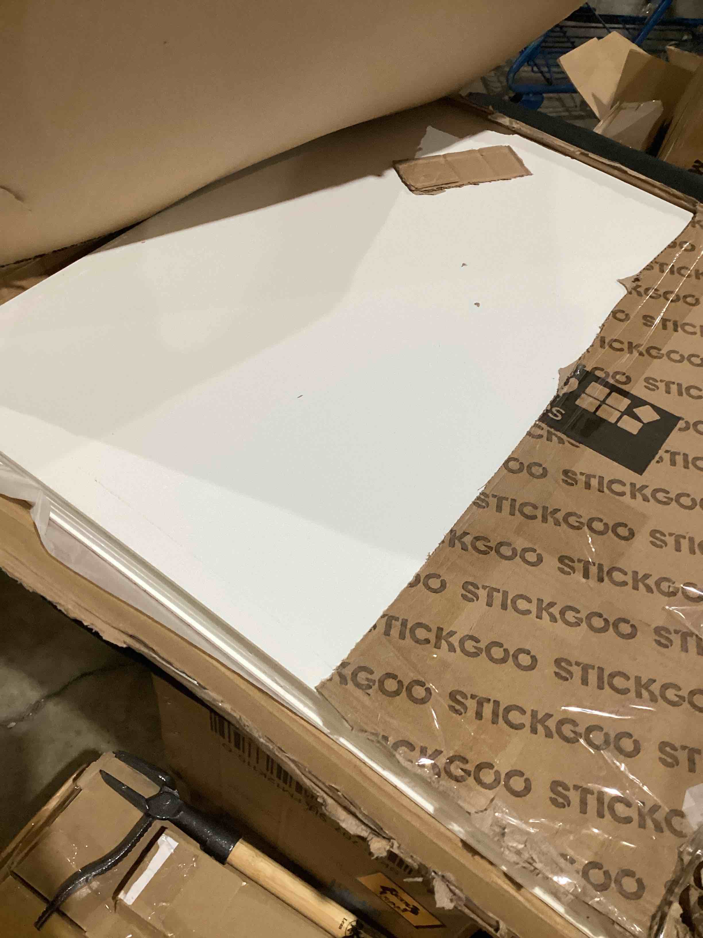 https://s3.amazonaws.com/lotting-images-prod/bidfta/GRN2983165_1750967385581.jpeg