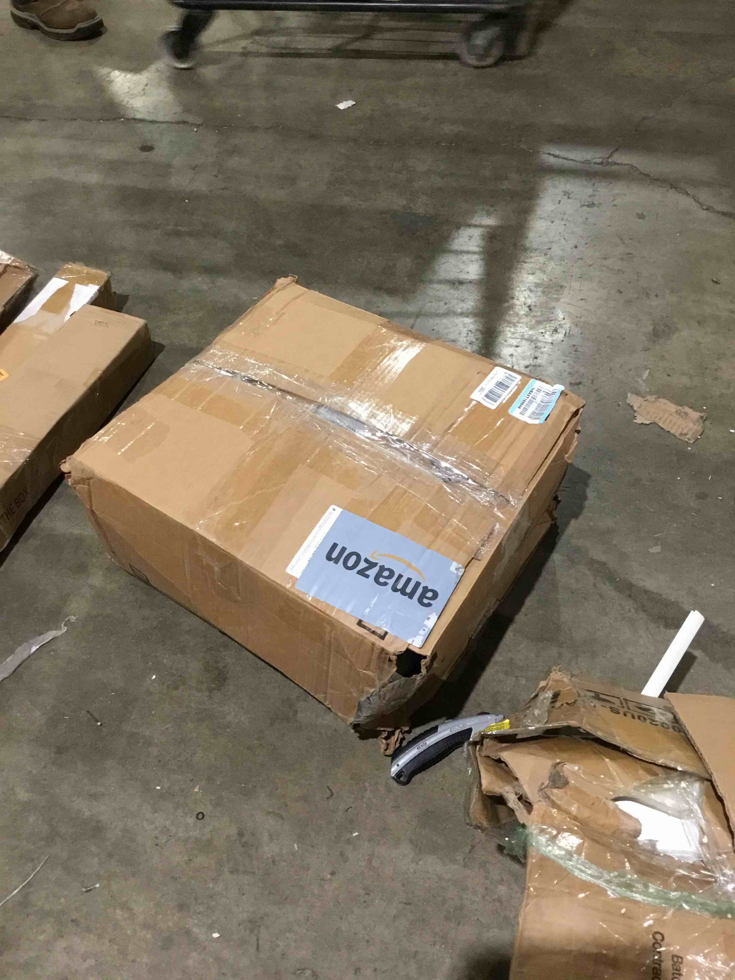 https://s3.amazonaws.com/lotting-images-prod/bidfta/GRN2983240_1751920564027.jpeg