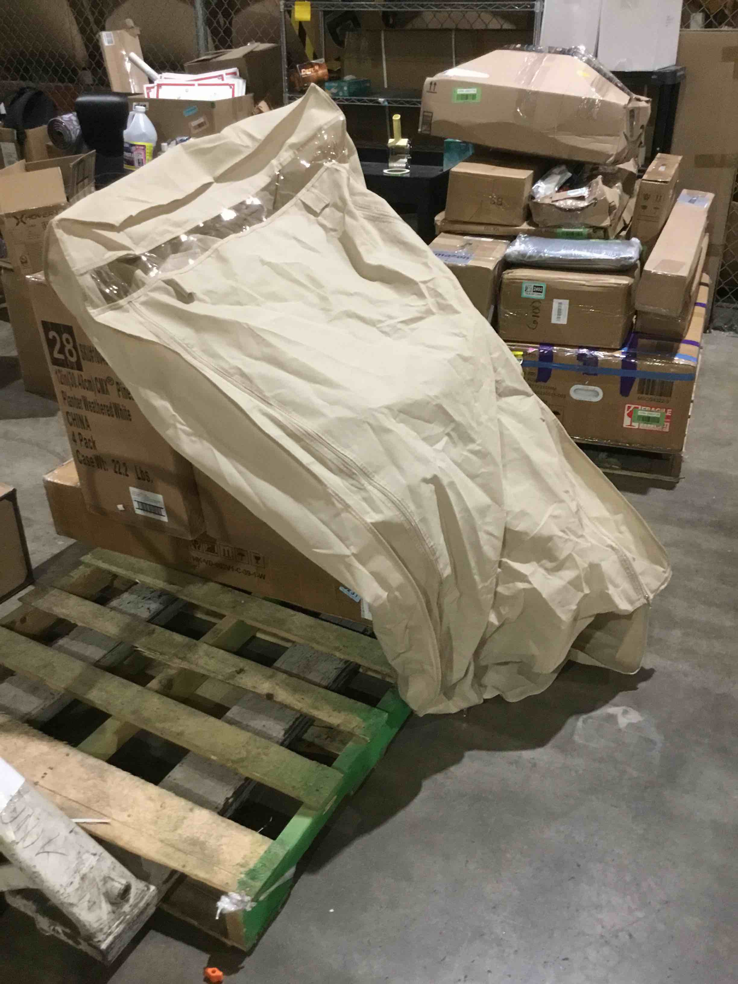 https://s3.amazonaws.com/lotting-images-prod/bidfta/GRN2983742_1753812810034.jpeg