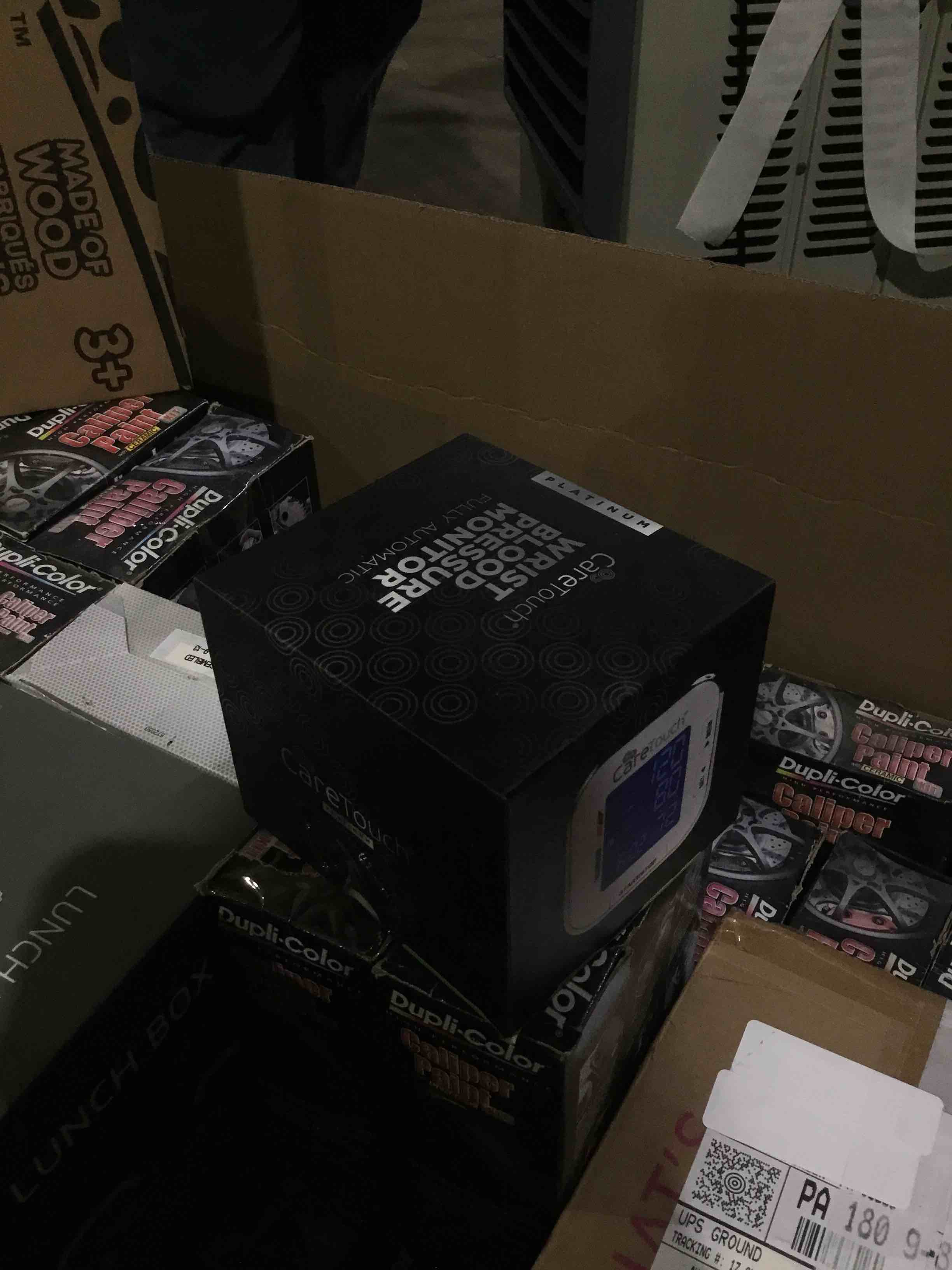 https://s3.amazonaws.com/lotting-images-prod/bidfta/GRN2983925_1753901409295.jpeg