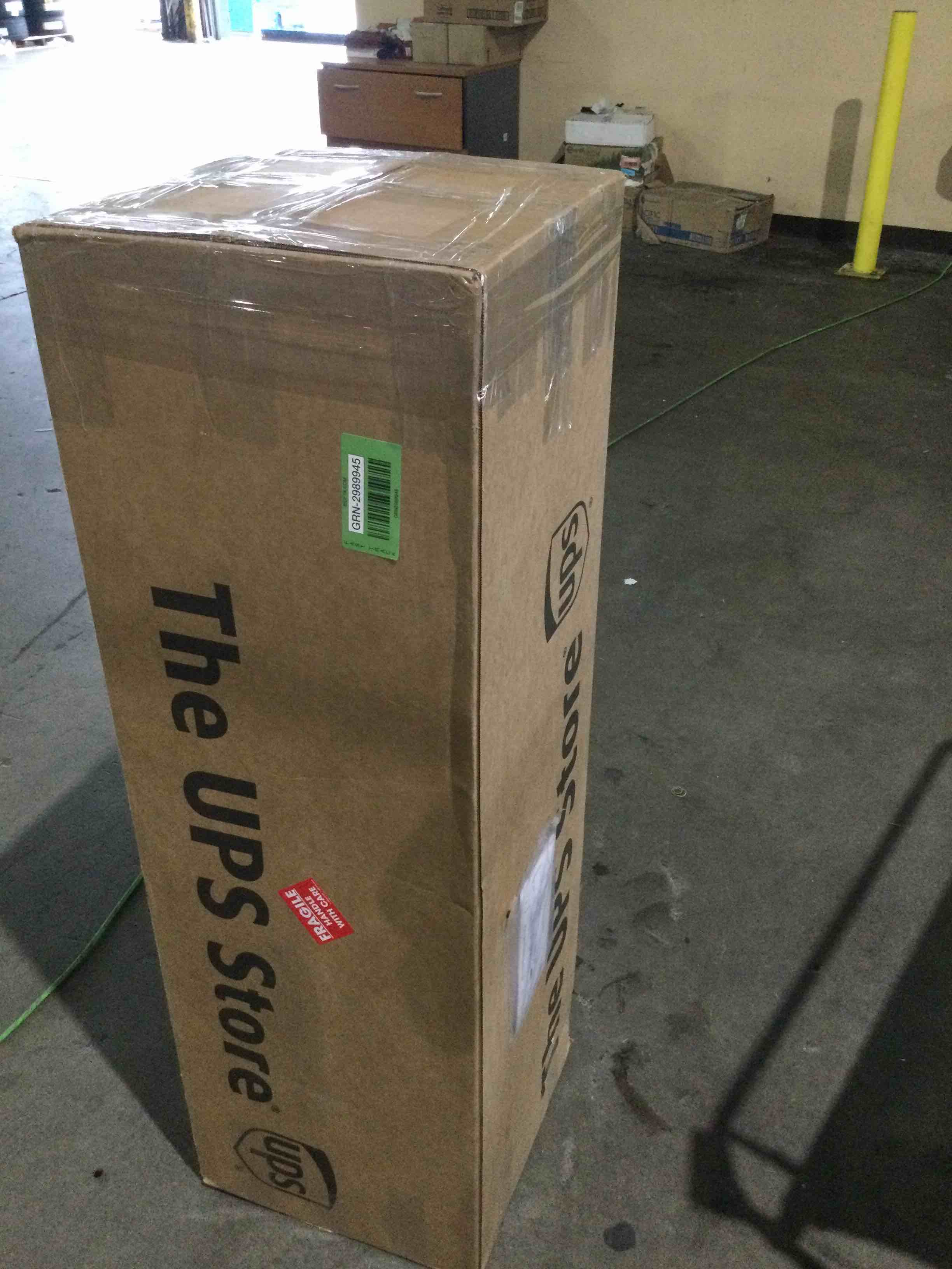 https://s3.amazonaws.com/lotting-images-prod/bidfta/GRN2989945_1658937064751.jpeg