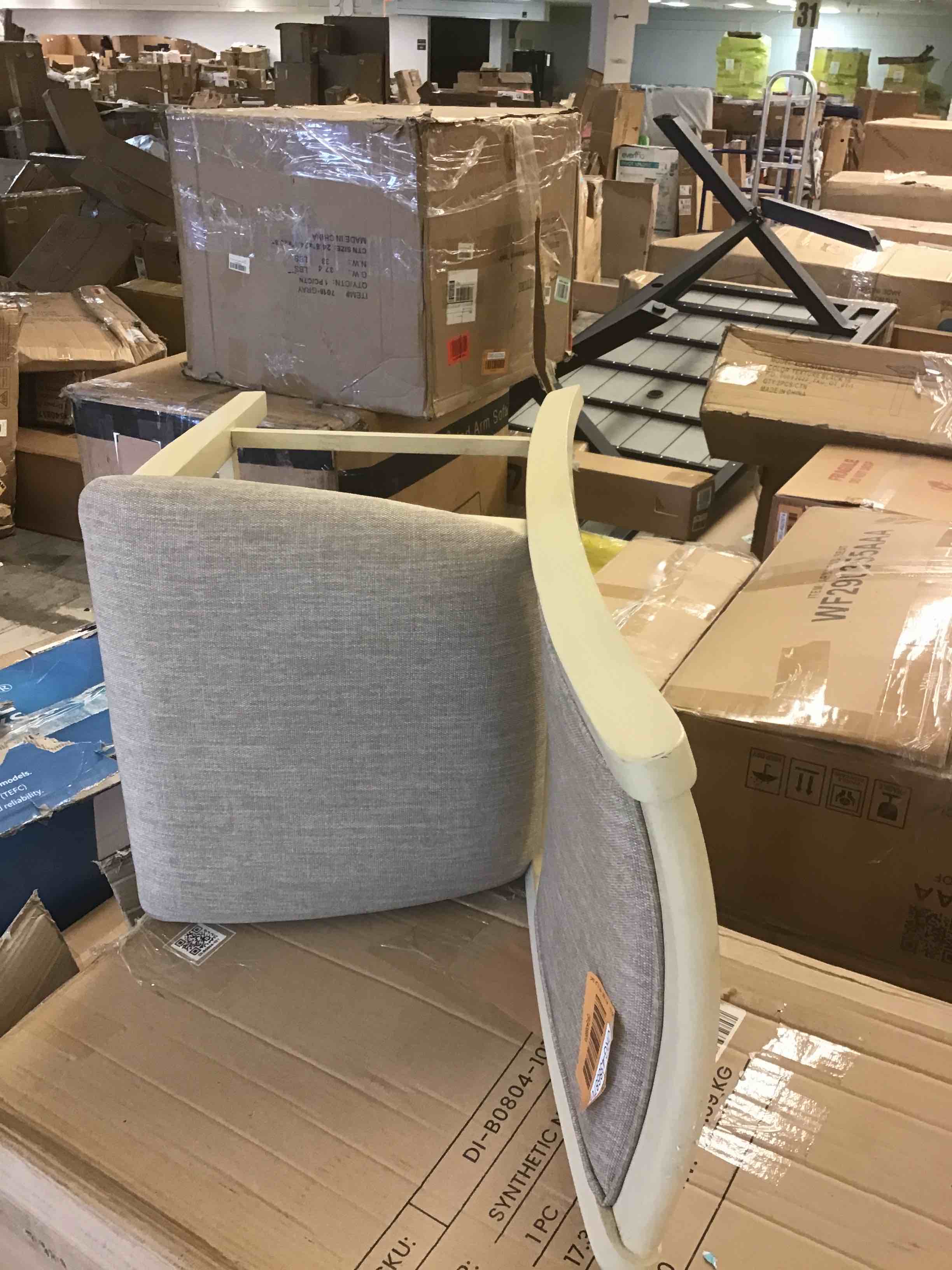 https://s3.amazonaws.com/lotting-images-prod/bidfta/GRN3156137_1689166020077.jpeg