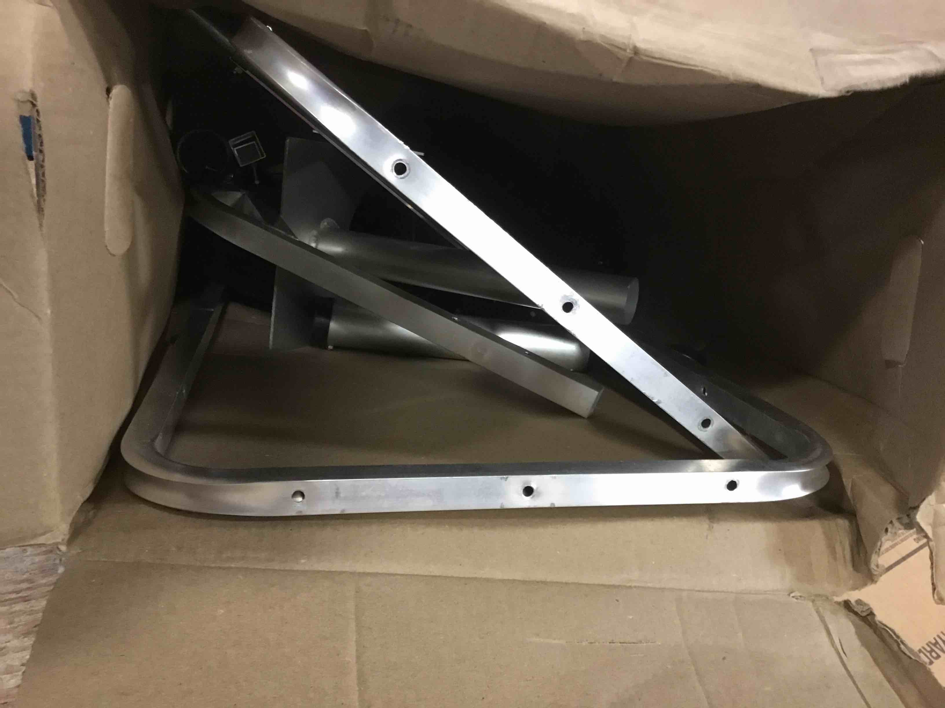 https://s3.amazonaws.com/lotting-images-prod/bidfta/GRN3197244_1659451802736.jpeg