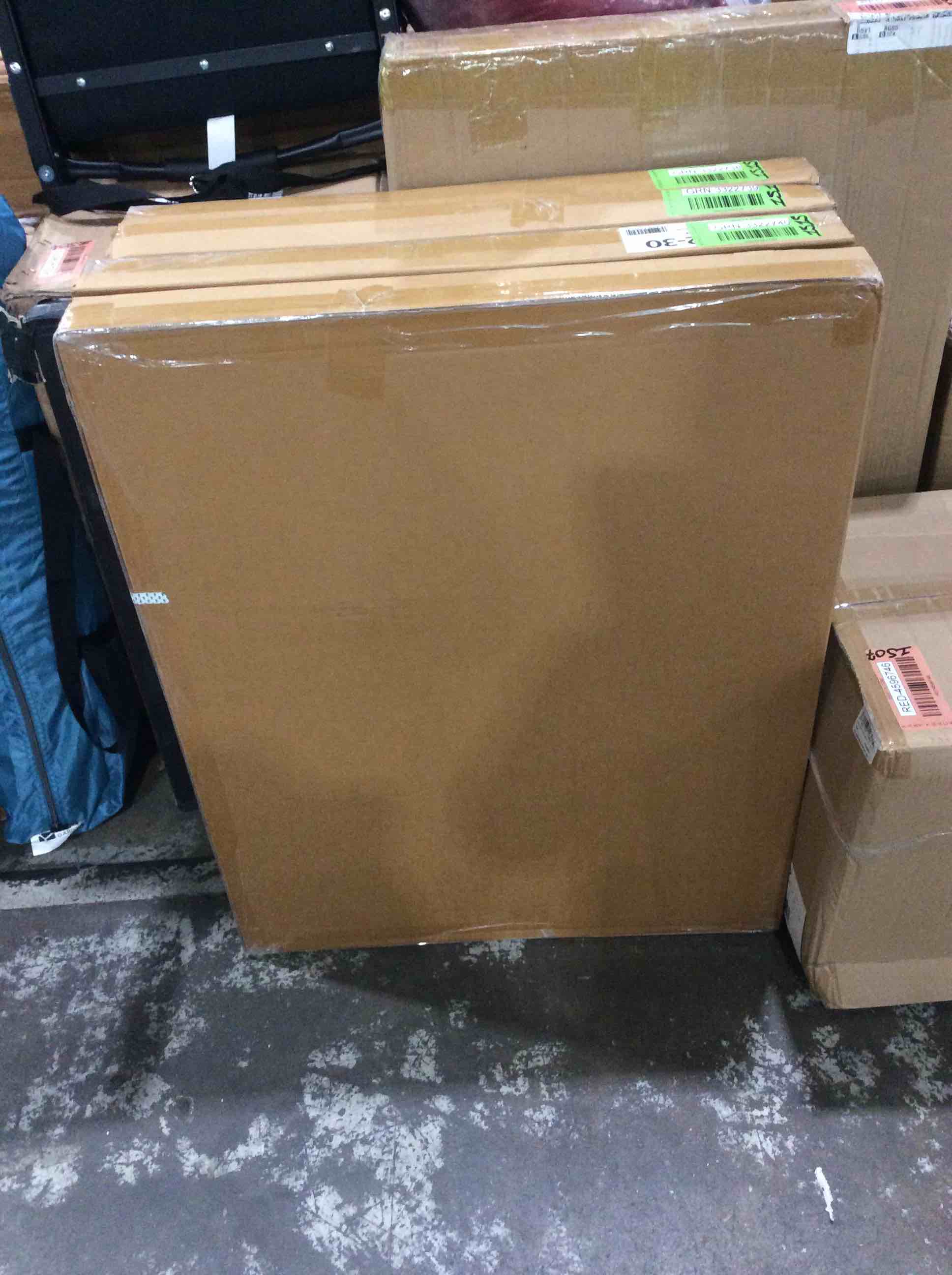https://s3.amazonaws.com/lotting-images-prod/bidfta/GRN3322741_1687181514637.jpeg
