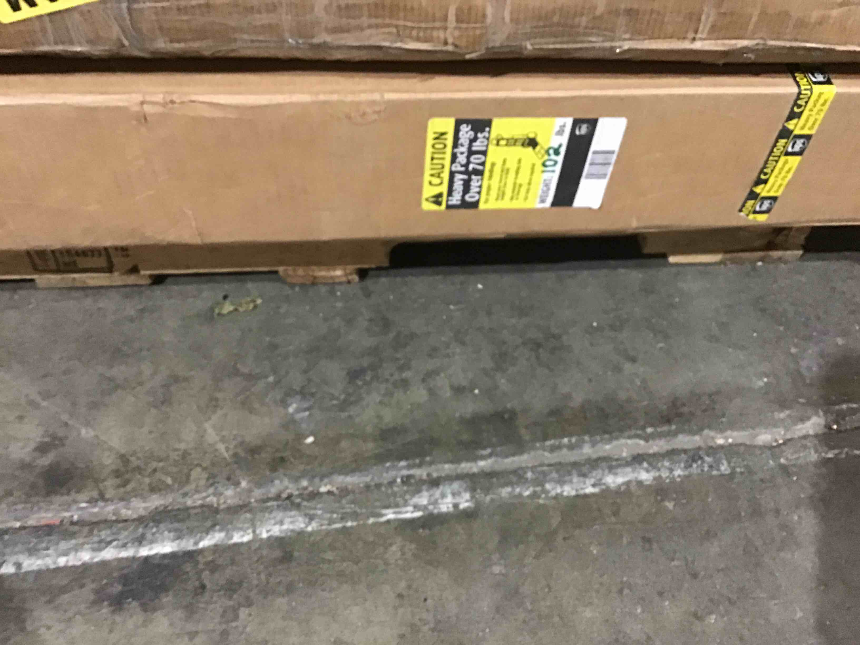https://s3.amazonaws.com/lotting-images-prod/bidfta/GRN3466132_1683809852008.jpeg