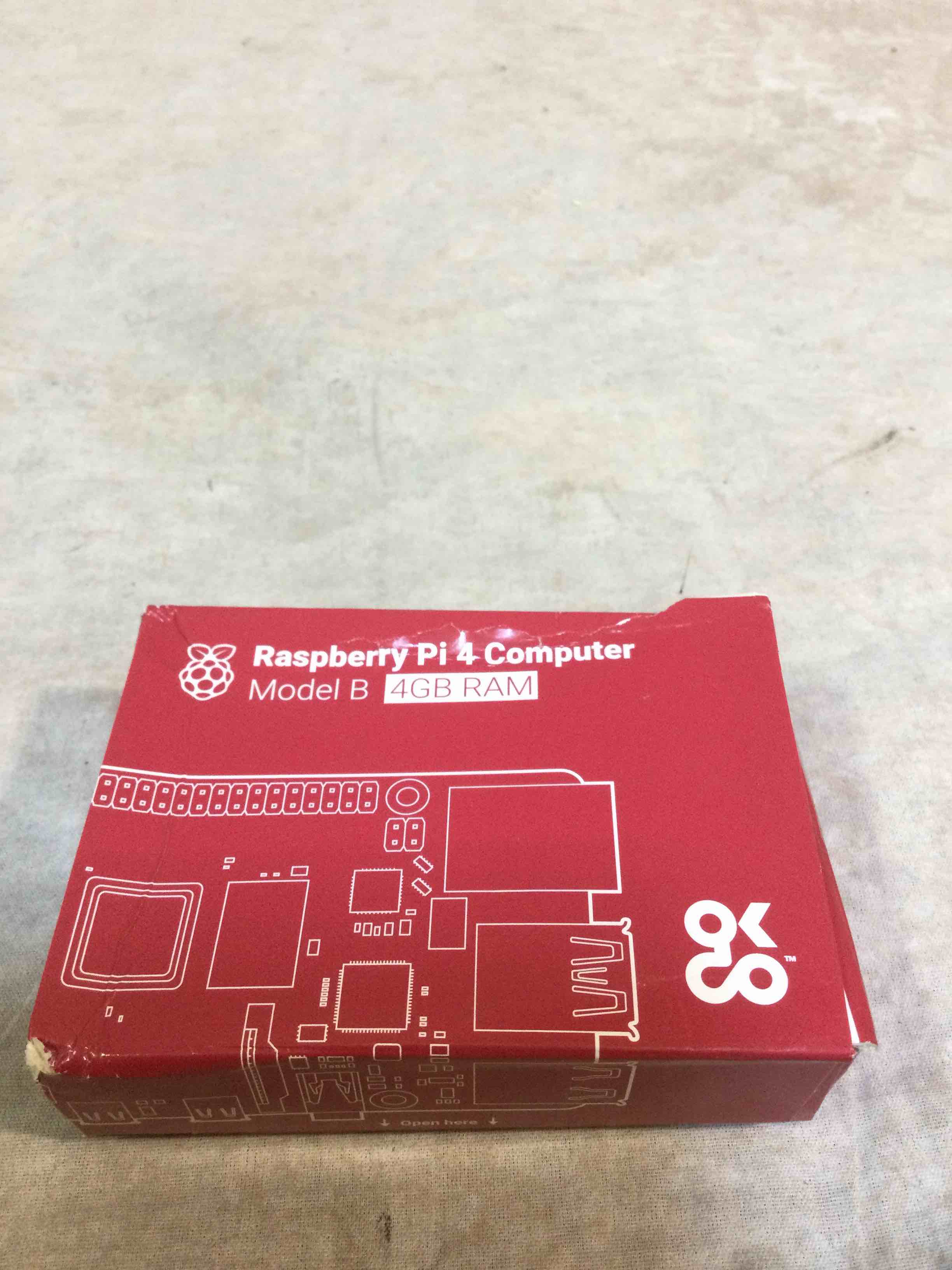 https://s3.amazonaws.com/lotting-images-prod/bidfta/GRN3740336_1685808538877.jpeg