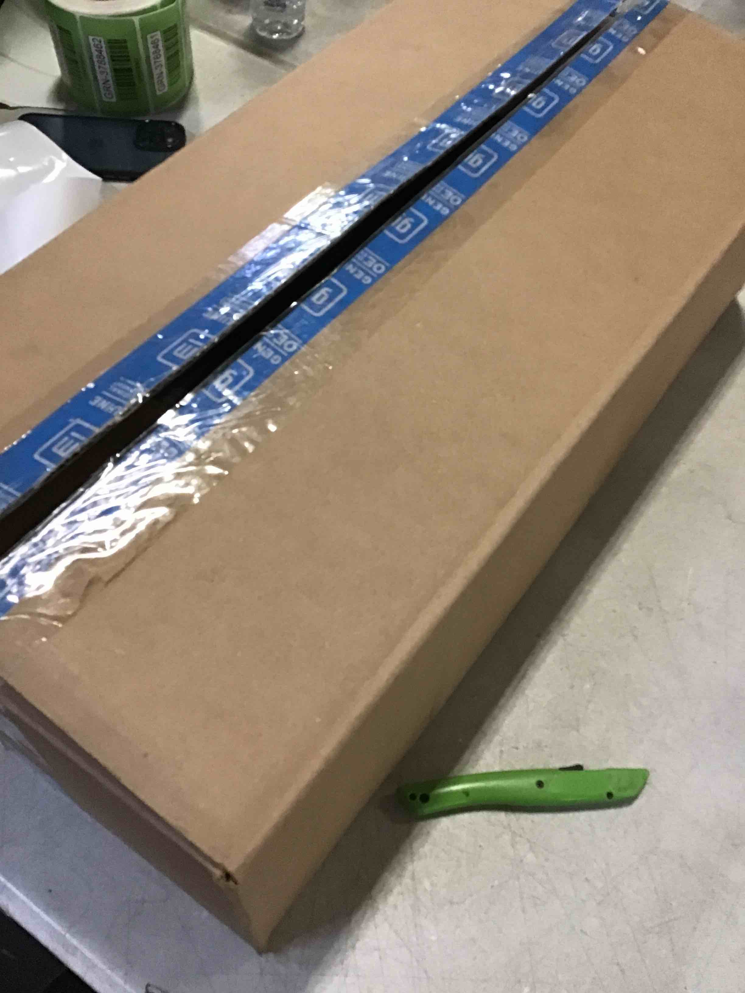 https://s3.amazonaws.com/lotting-images-prod/bidfta/GRN3788433_1688390738698.jpeg