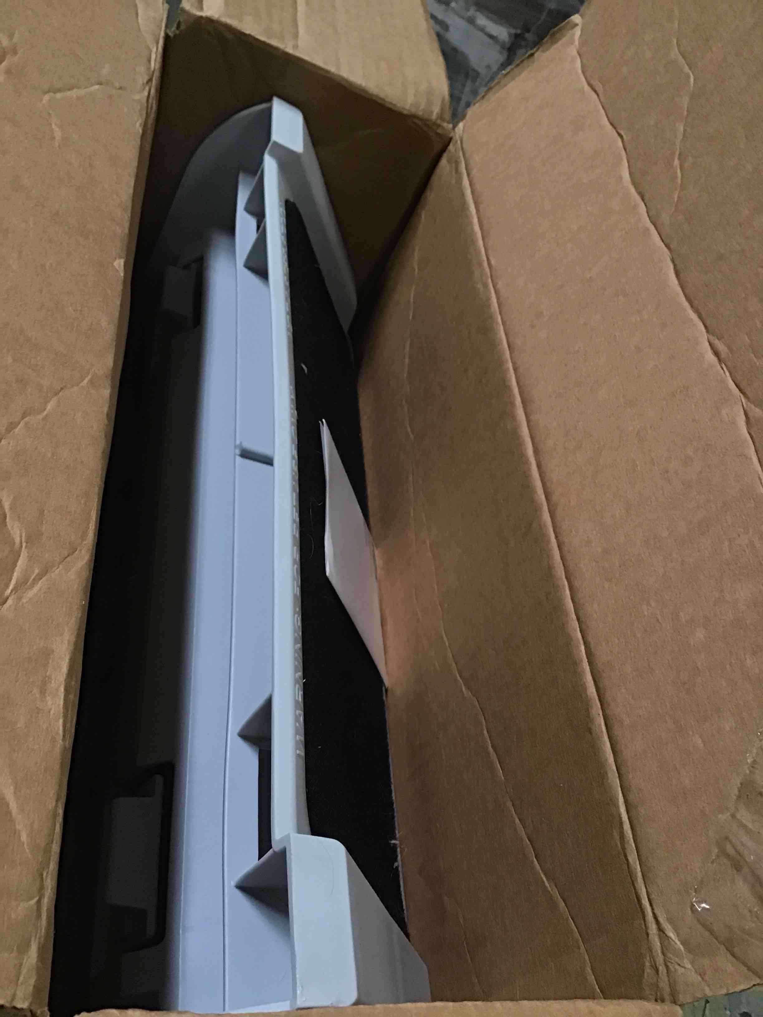 https://s3.amazonaws.com/lotting-images-prod/bidfta/GRN3790198_1689002007734.jpeg