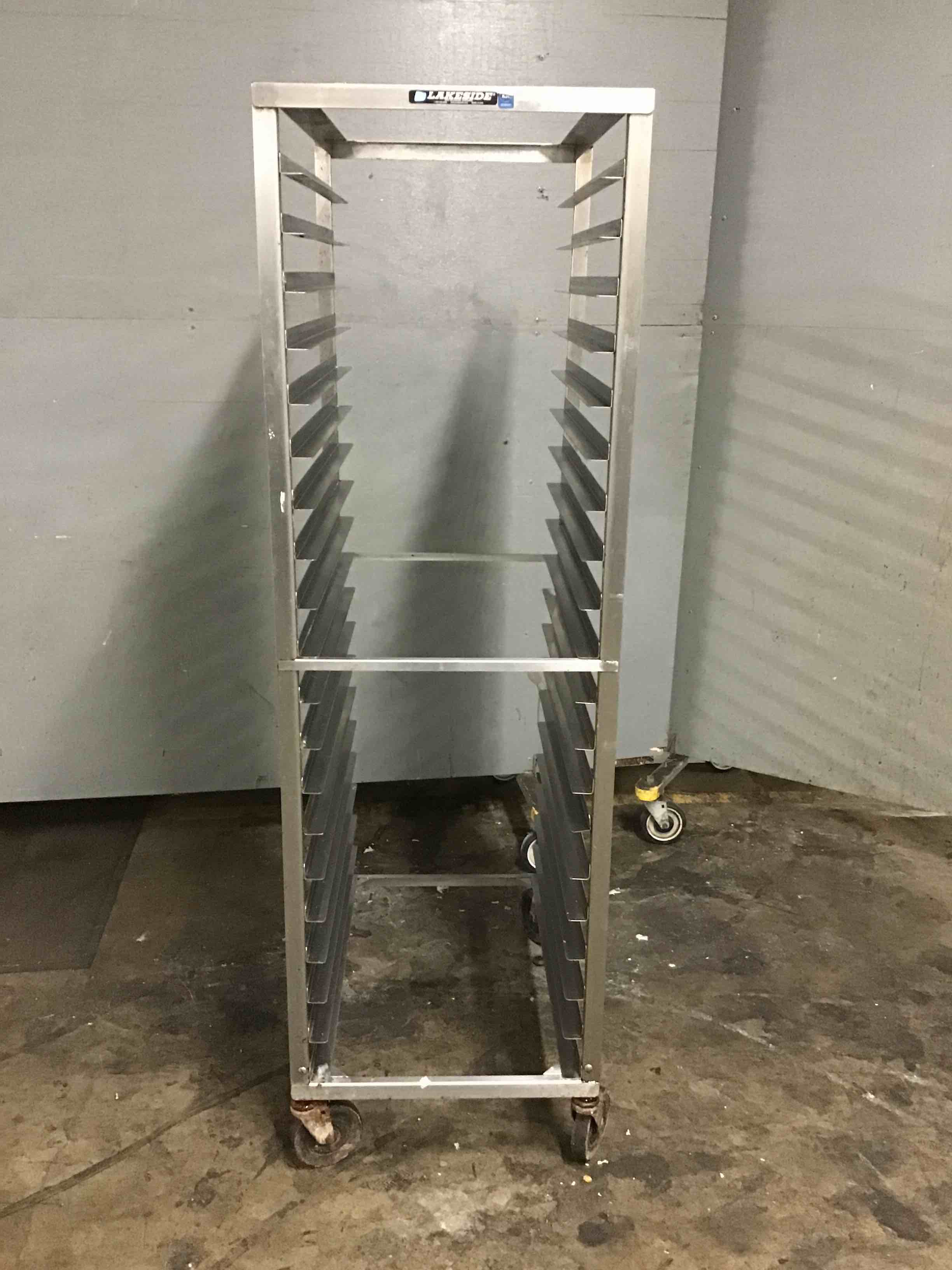 Lakeside Full Size Aluminum Sheet Pan Rack On Casters 
